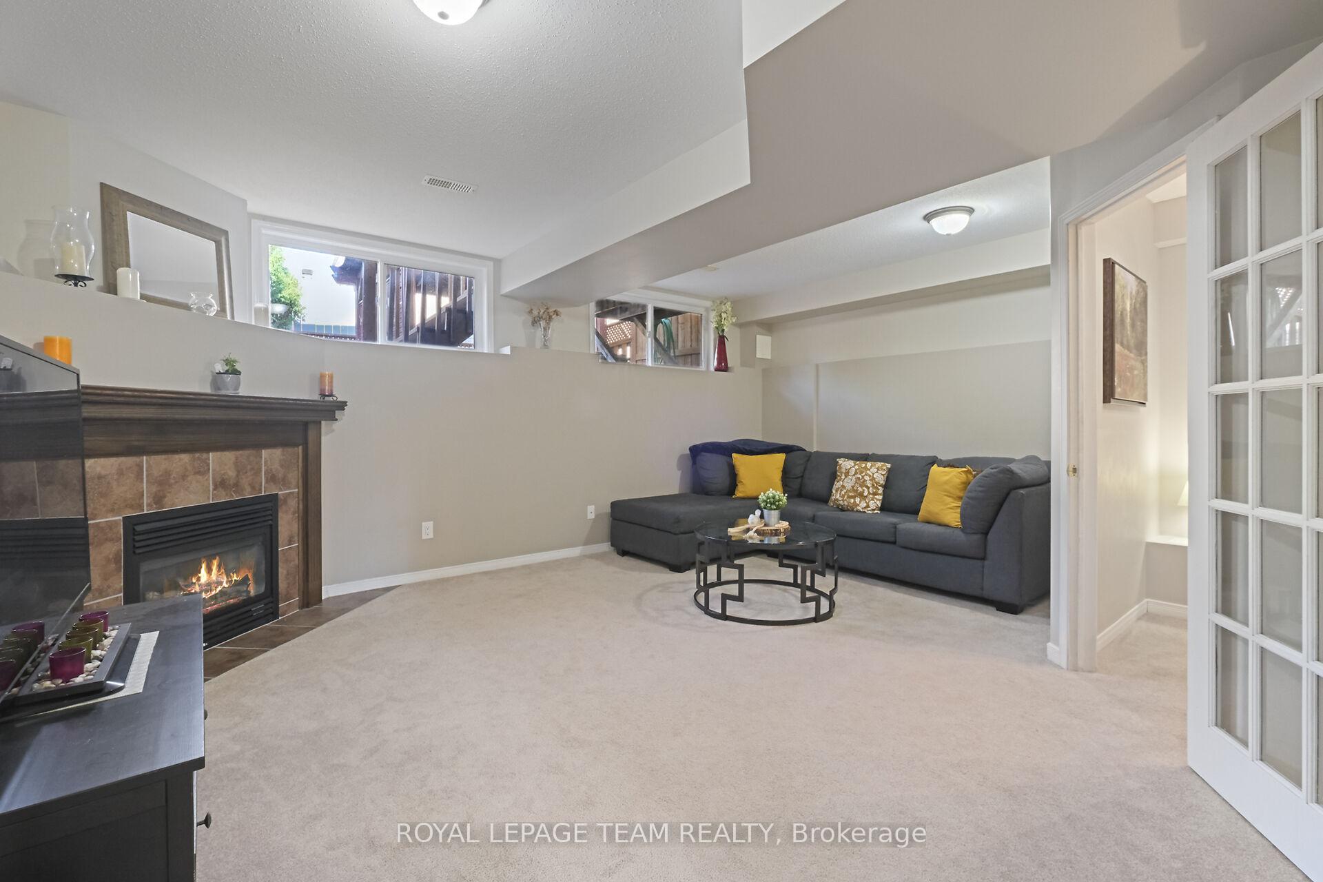 Photo 31 of 215 Parkrose Private, Ottawa, Chatelaine Village — HOMEH