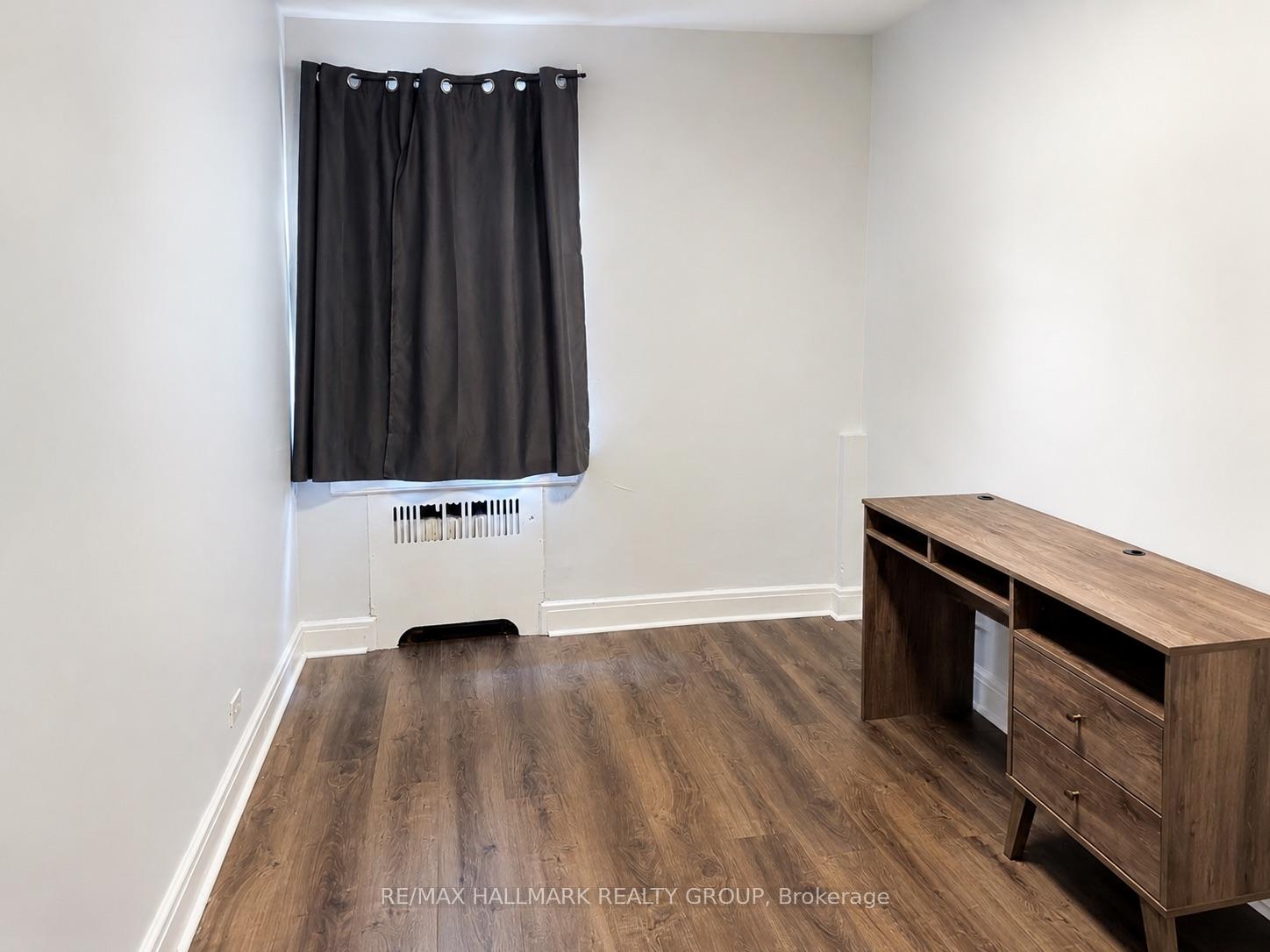 Photo 13 of Unit 2, 20 Lower Charlotte Street, Ottawa, Lower Town — HOMEH