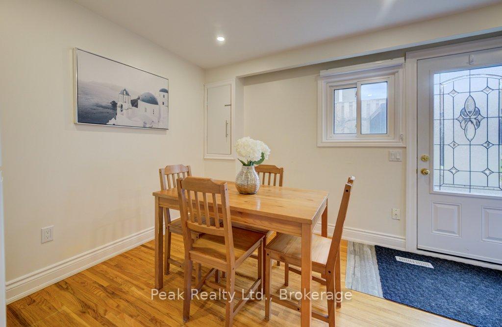 Photo 33 of 2235 Waycross Crescent, Mississauga, Sheridan — HOMEH