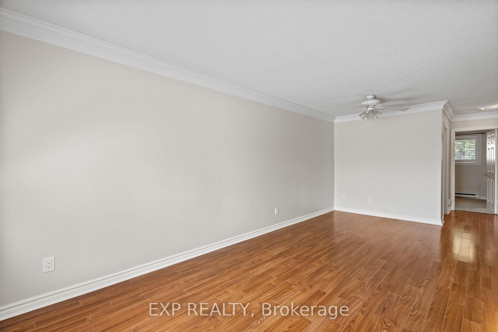 Photo 8 of Unit 5, 226 Vansickle Road, St. Catharines, Rykert/Vansickle — HOMEH