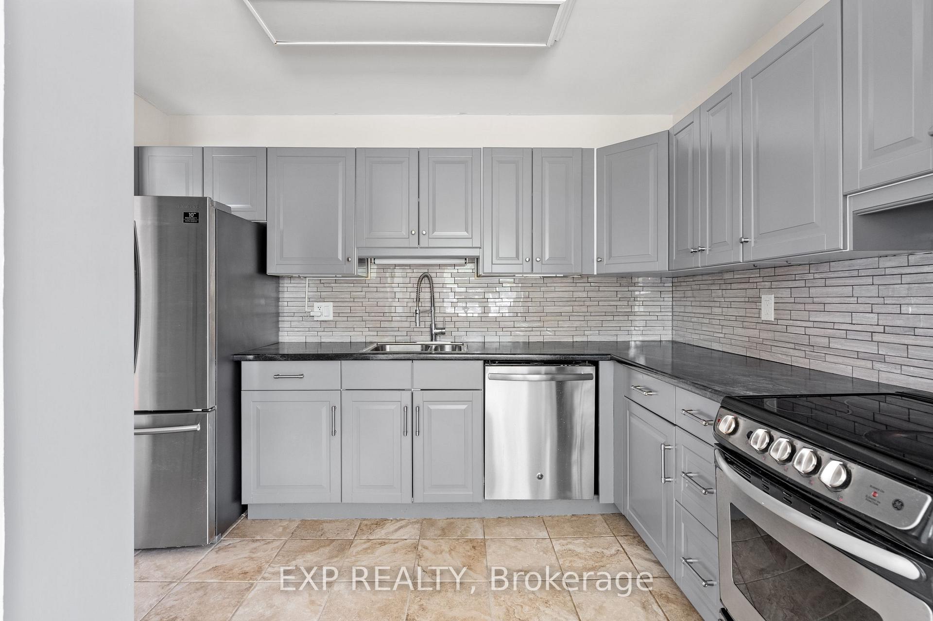 Photo 16 of Unit 5, 226 Vansickle Road, St. Catharines, Rykert/Vansickle — HOMEH