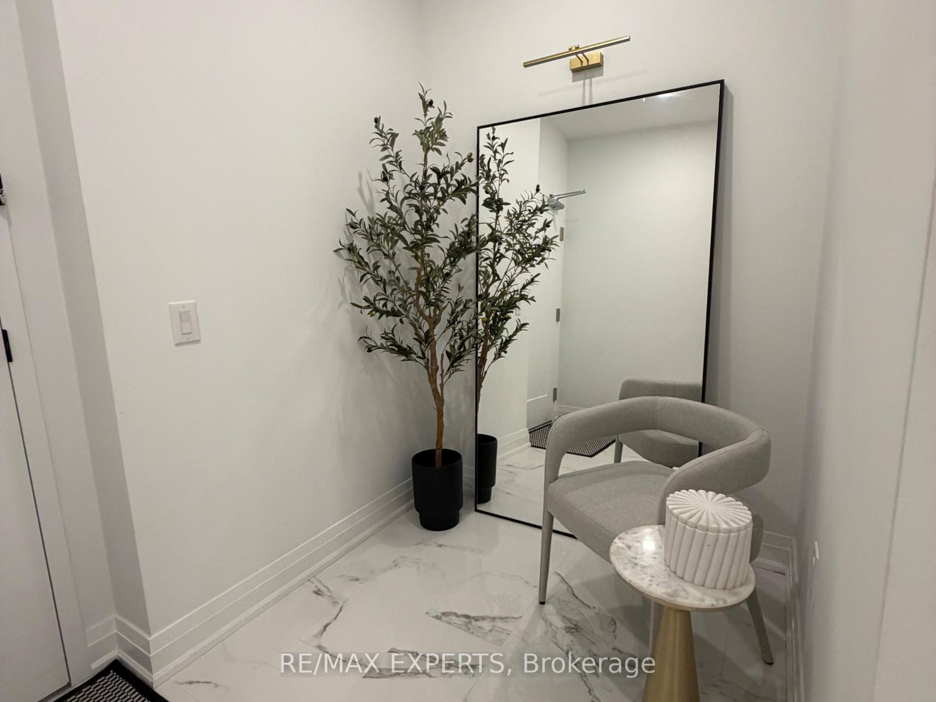 Photo 4 of 71 Wyndham Street S, Guelph, St. Patrick's Ward — HOMEH