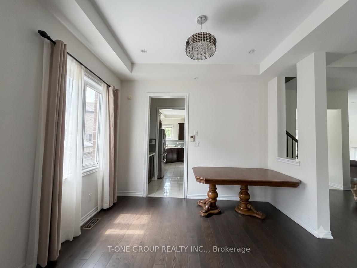 Photo 7 of 82 Fred Mclaren Boulevard, Markham, Wismer — HOMEH