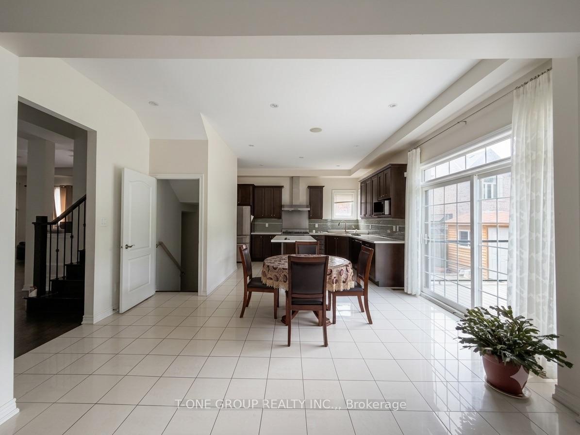 Photo 9 of 82 Fred Mclaren Boulevard, Markham, Wismer — HOMEH