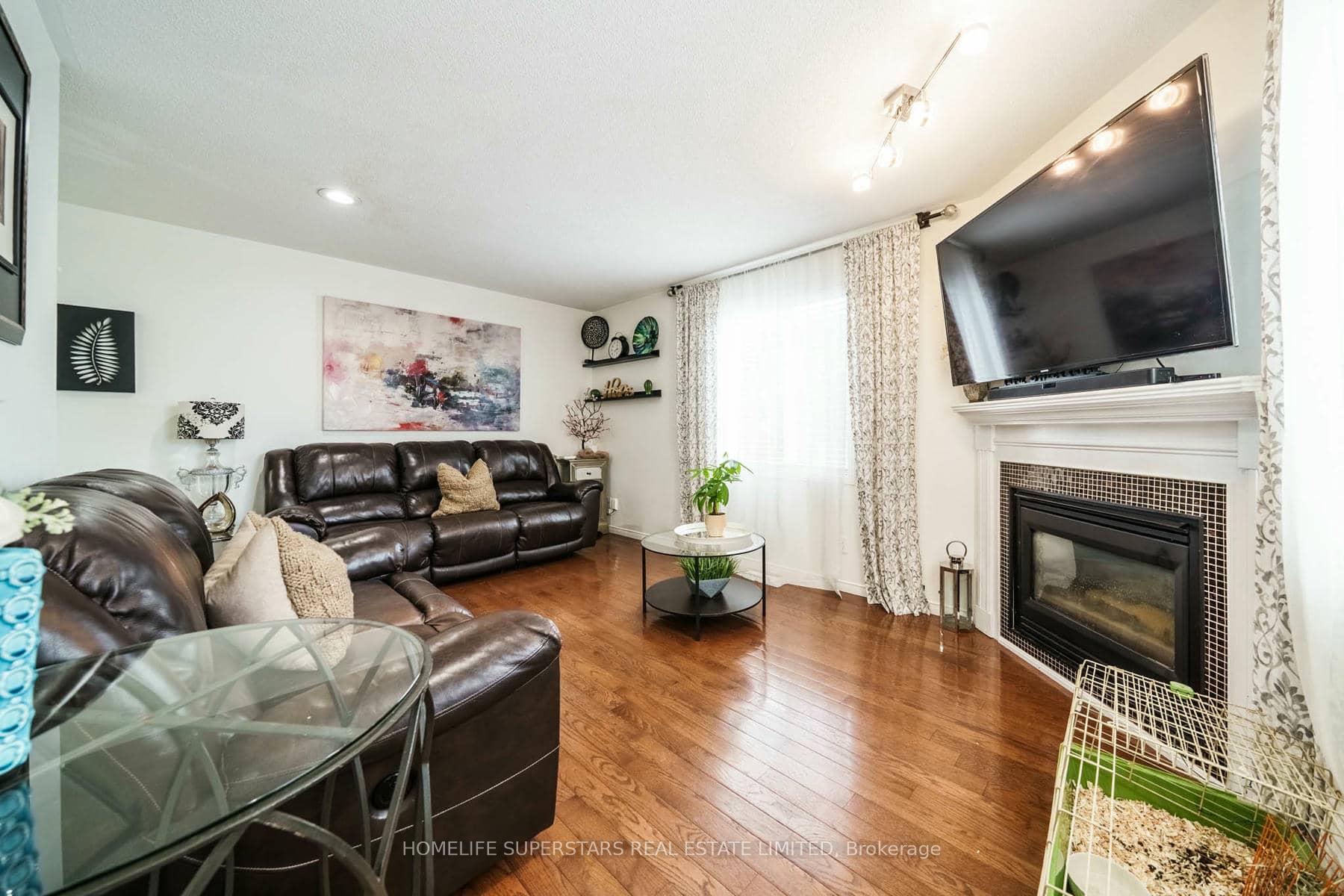 Photo 12 of 61 Lawnhurst Drive, Hamilton, Lawfield — HOMEH