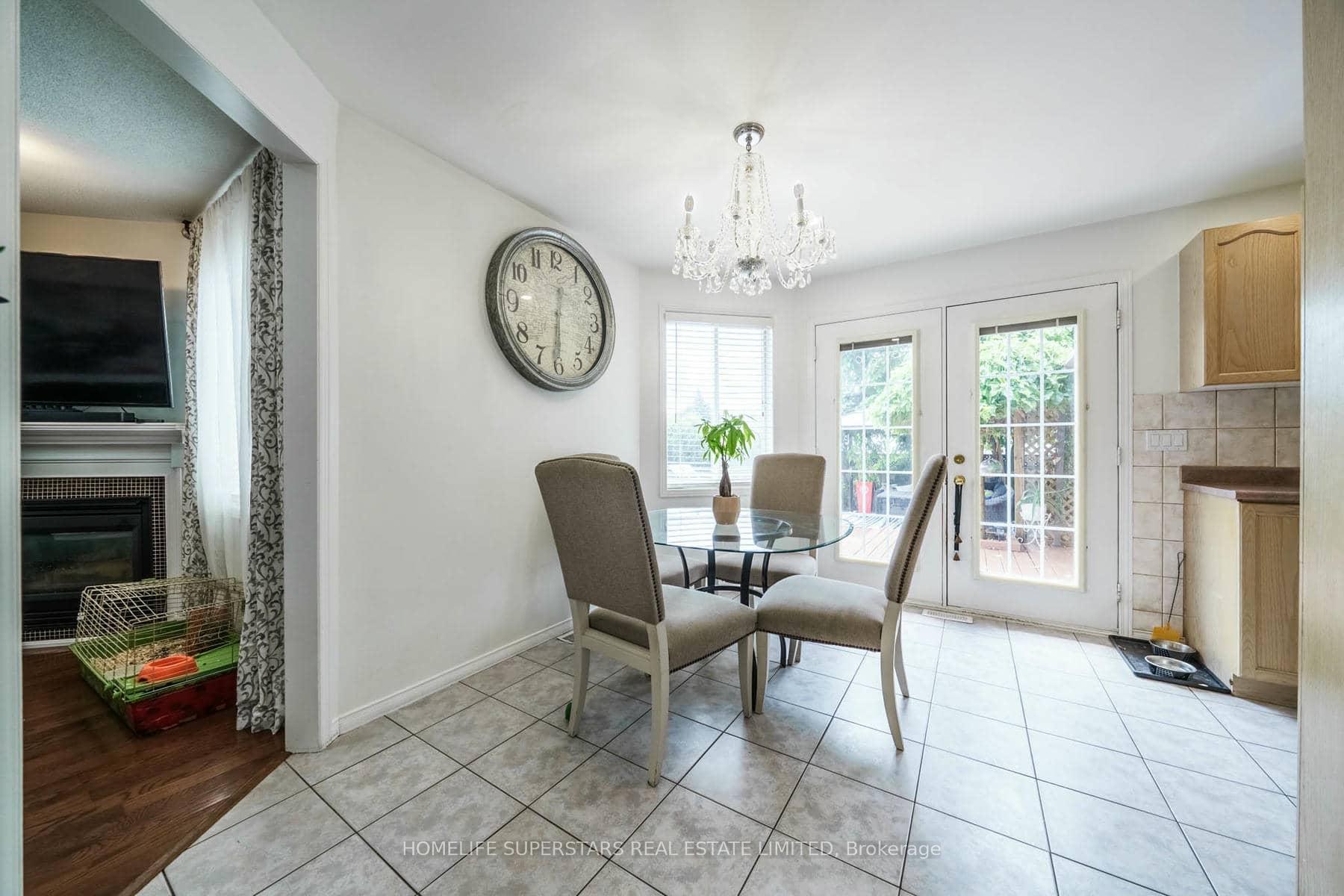 Photo 13 of 61 Lawnhurst Drive, Hamilton, Lawfield — HOMEH