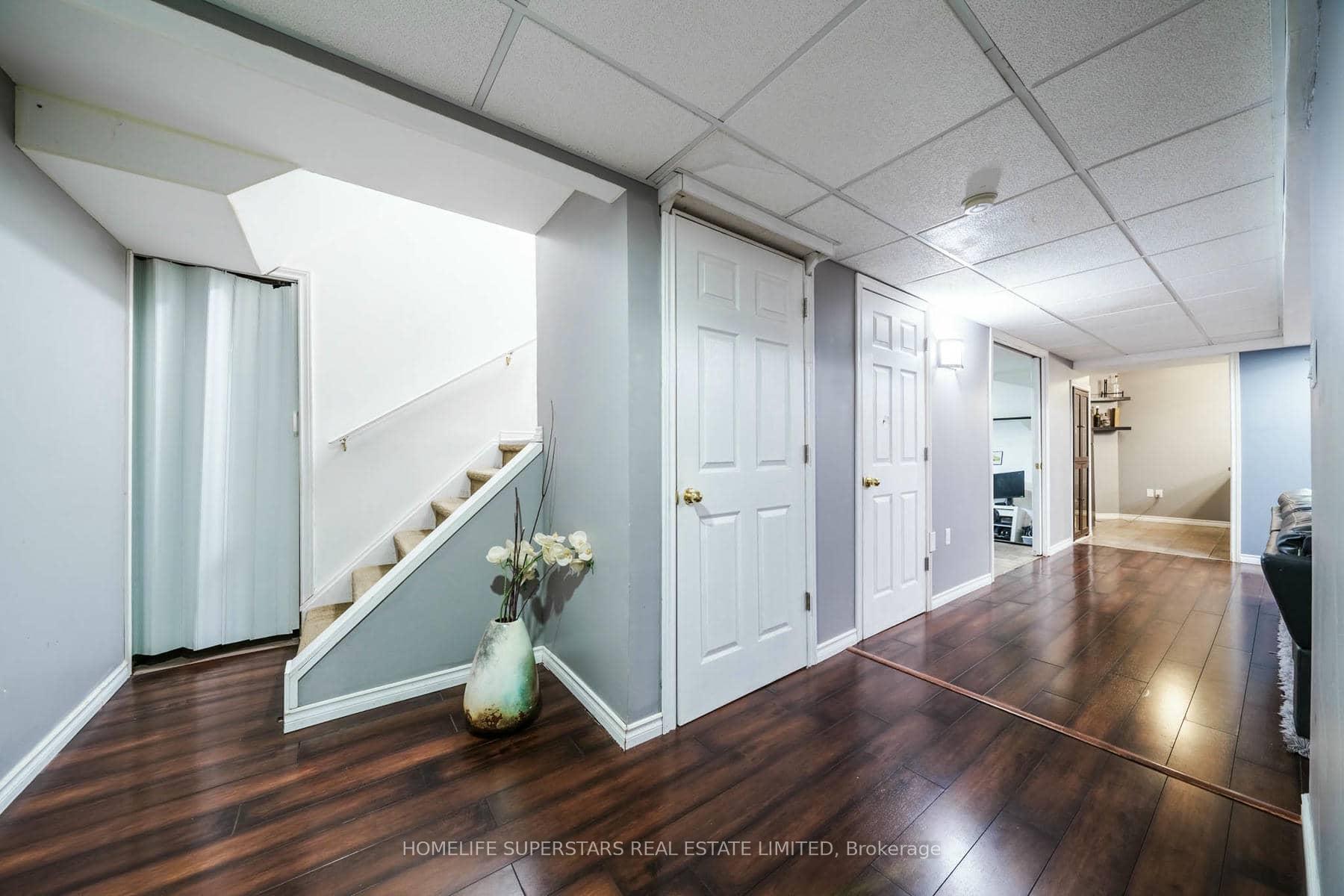 Photo 25 of 61 Lawnhurst Drive, Hamilton, Lawfield — HOMEH