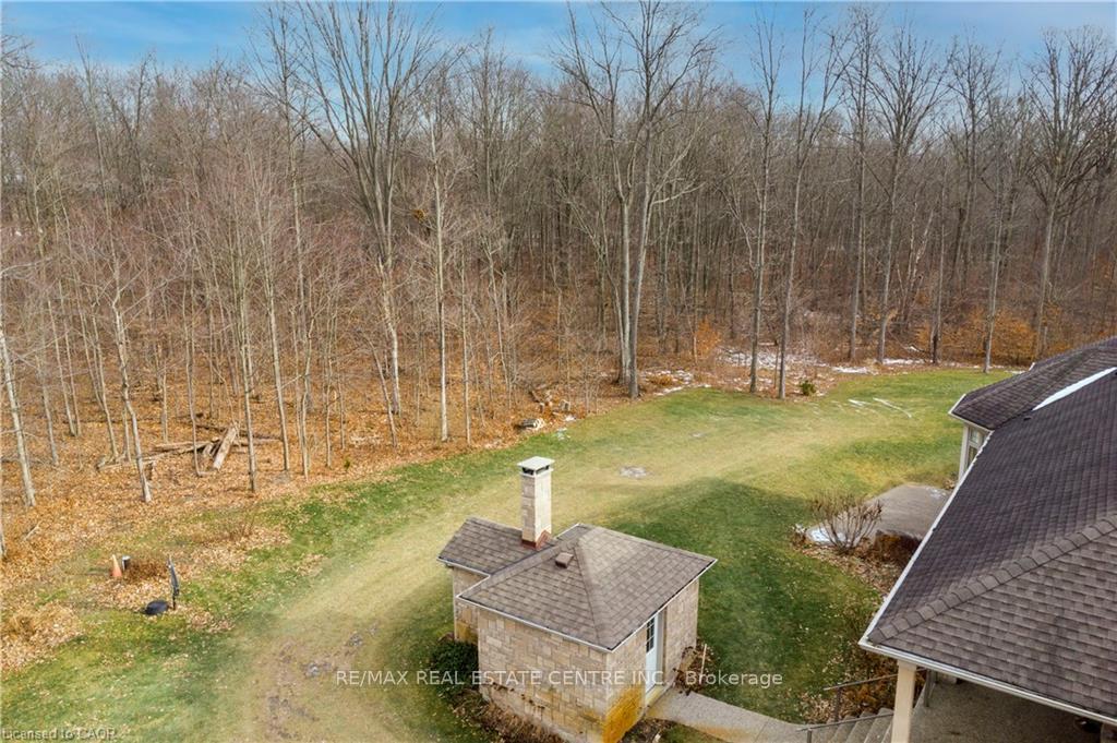 Photo 8 of 340 Golf Club Road, Hamilton, Rural Glanbrook — HOMEH