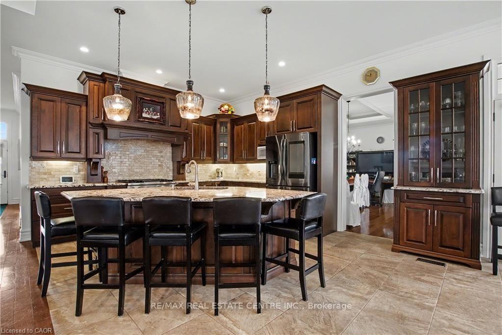 Photo 15 of 340 Golf Club Road, Hamilton, Rural Glanbrook — HOMEH
