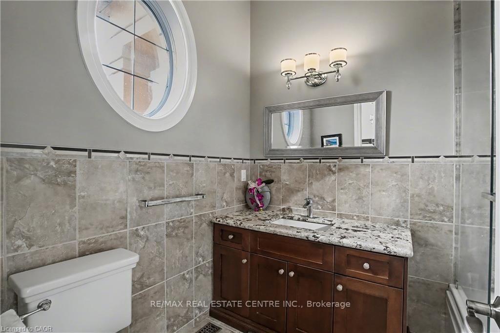 Photo 31 of 340 Golf Club Road, Hamilton, Rural Glanbrook — HOMEH