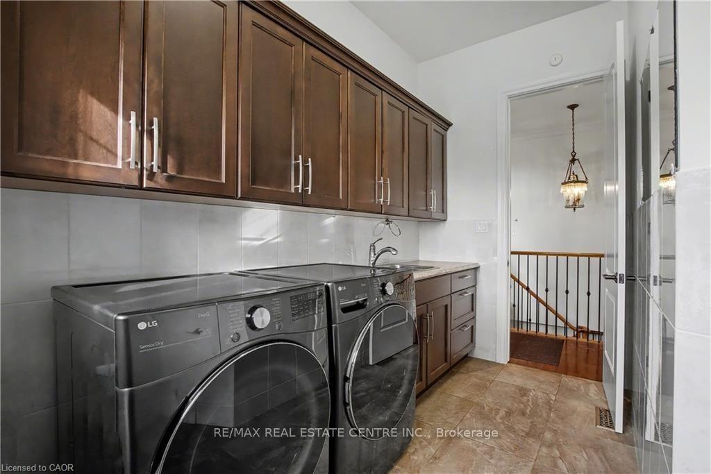 Photo 32 of 340 Golf Club Road, Hamilton, Rural Glanbrook — HOMEH
