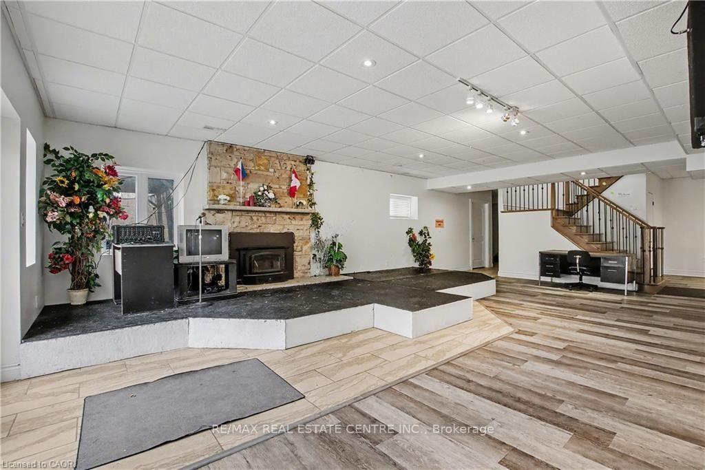 Photo 35 of 340 Golf Club Road, Hamilton, Rural Glanbrook — HOMEH