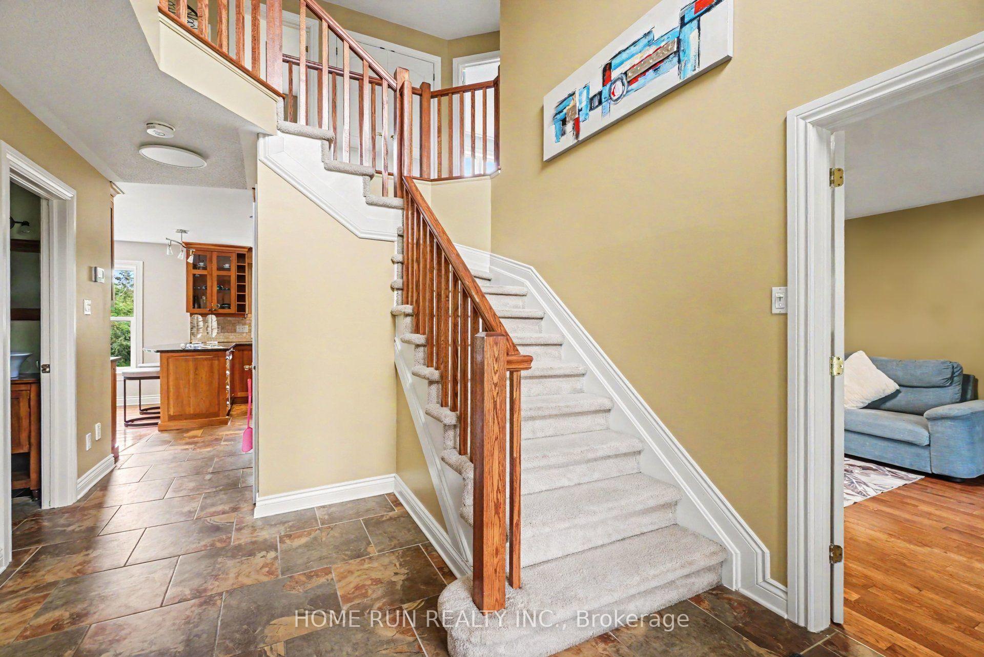 Photo 6 of 112 Kerscott Heights Way, Ottawa, Dunrobin Shores — HOMEH