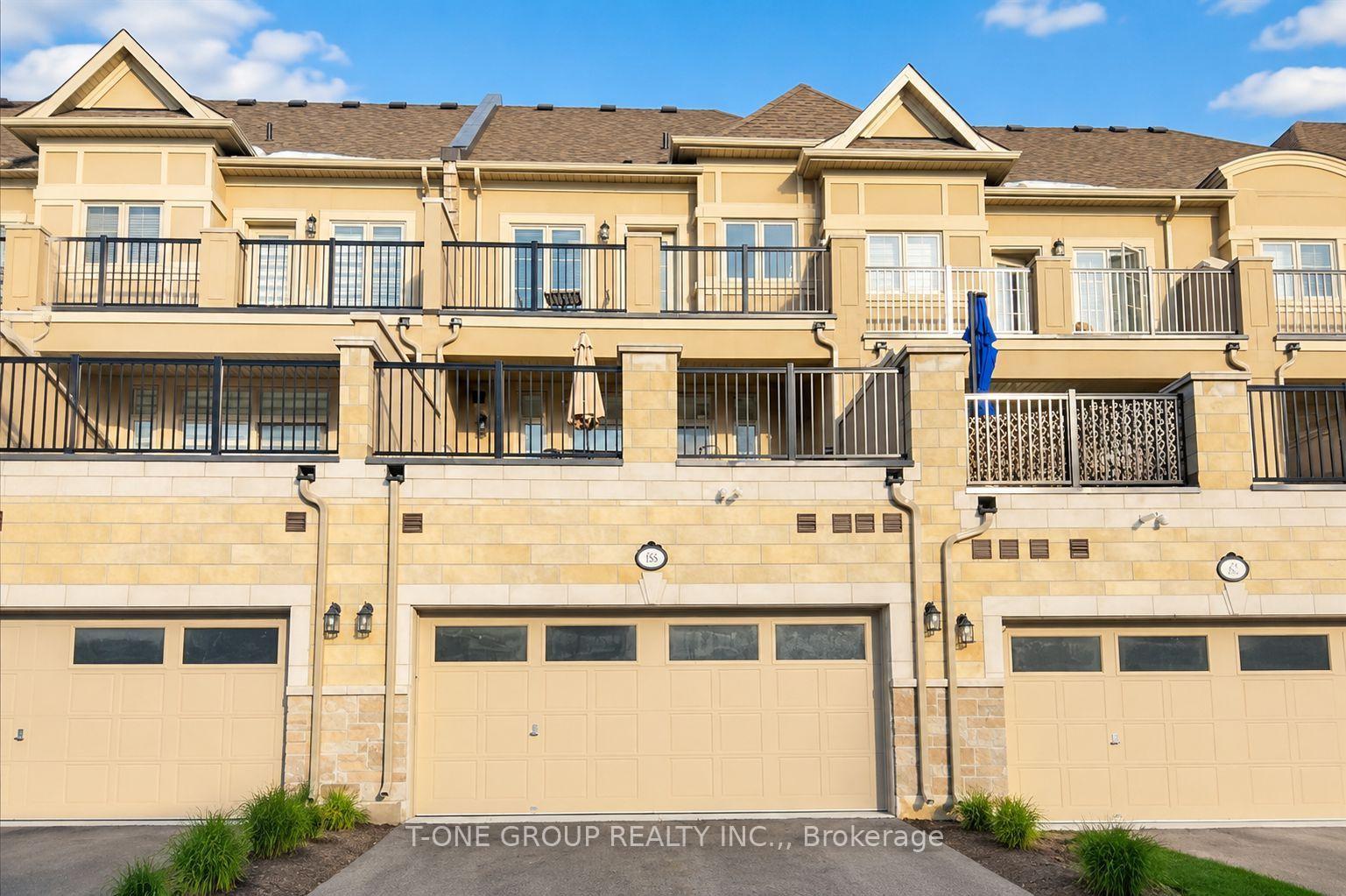 Photo 2 of 58 Campobello Street, Vaughan, Patterson — HOMEH