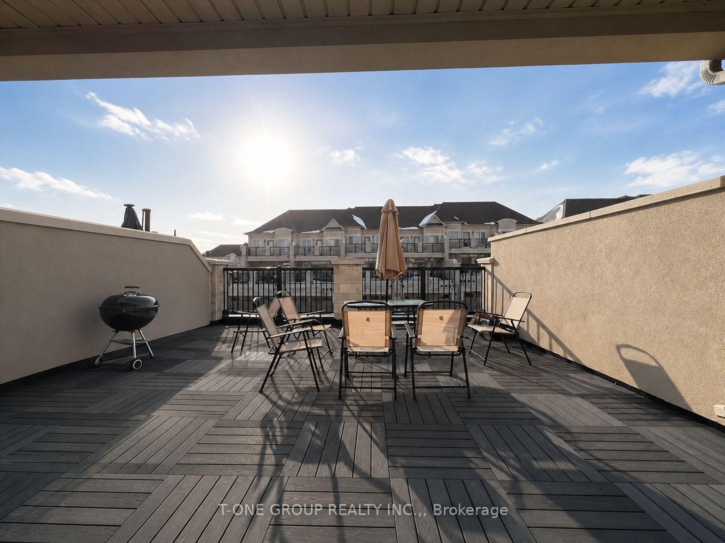 Photo 8 of 58 Campobello Street, Vaughan, Patterson — HOMEH