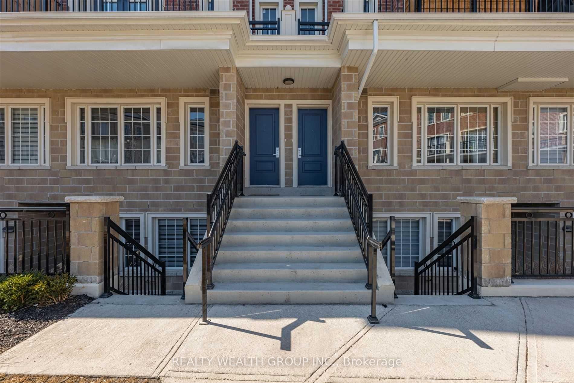 Photo 13 of Unit 12, 26 Bruce Street, Vaughan, East Woodbridge — HOMEH