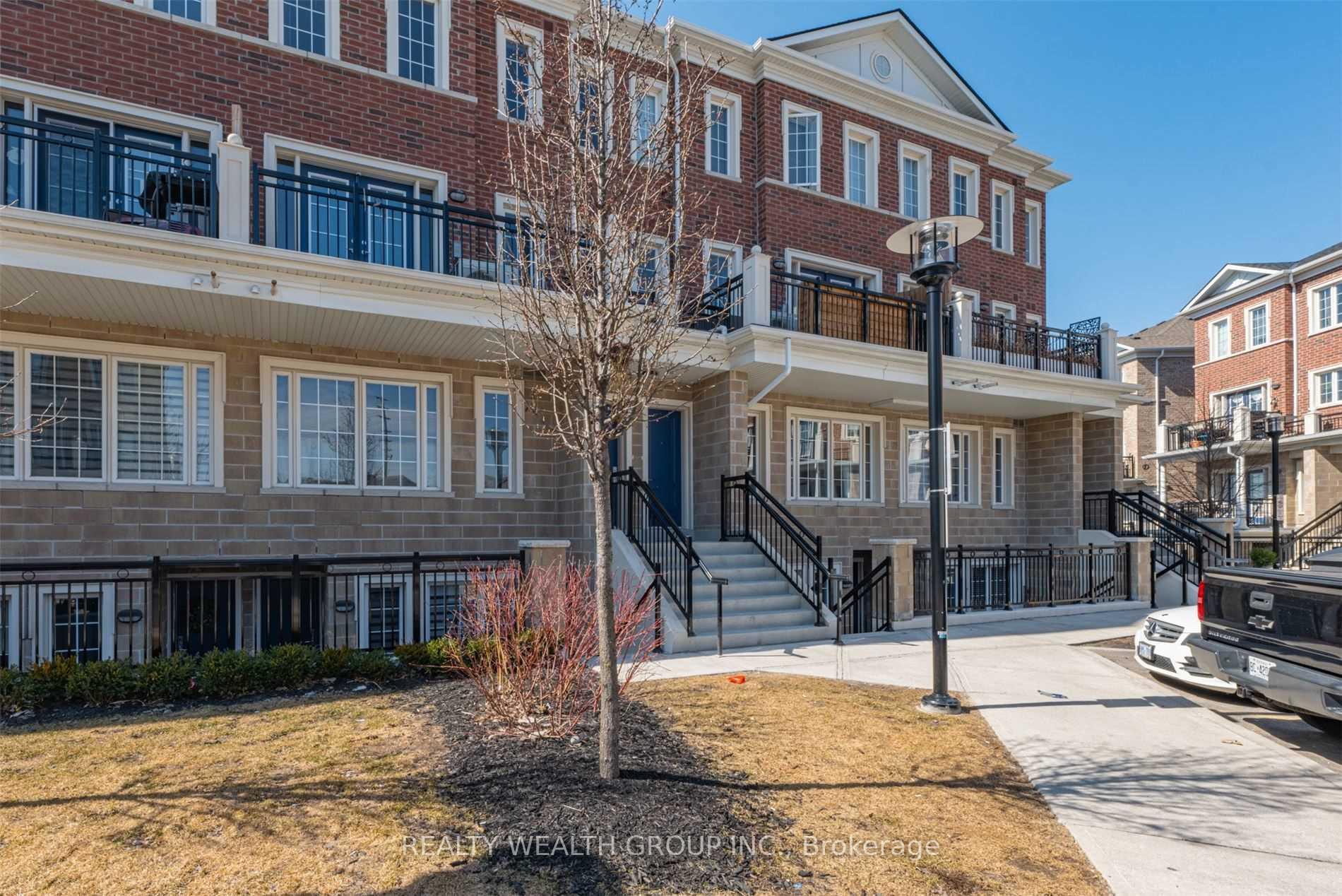 Photo 15 of Unit 12, 26 Bruce Street, Vaughan, East Woodbridge — HOMEH