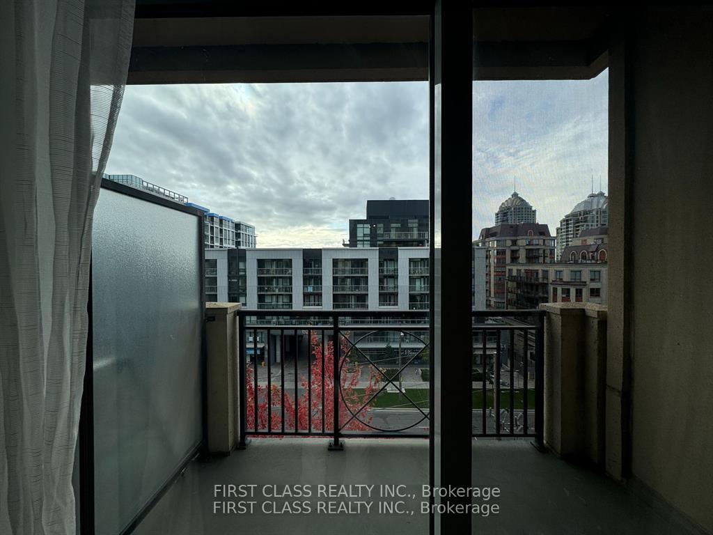 Photo 6 of Unit 623, 650 Sheppard Avenue E, North York, Bayview Village — HOMEH