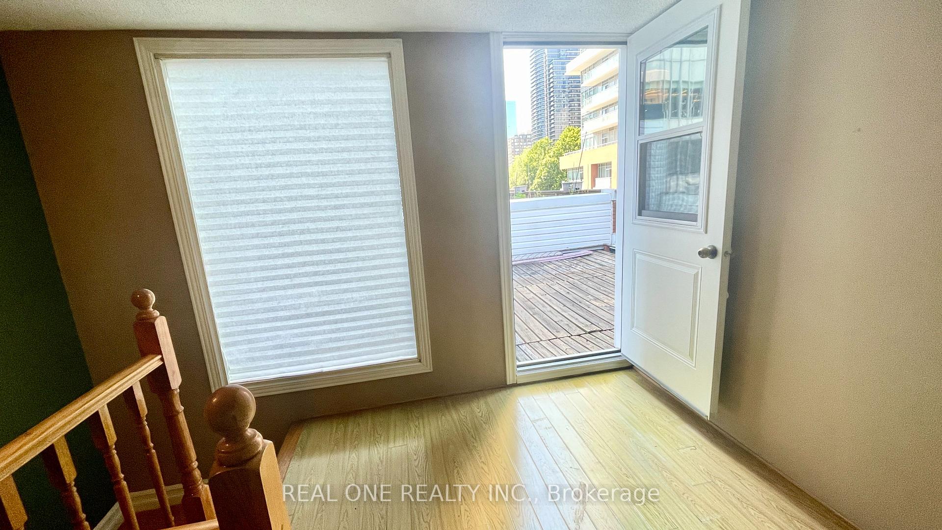 Photo 19 of Unit 2, 101 Mcgill Street, Toronto, Church-Yonge Corridor — HOMEH