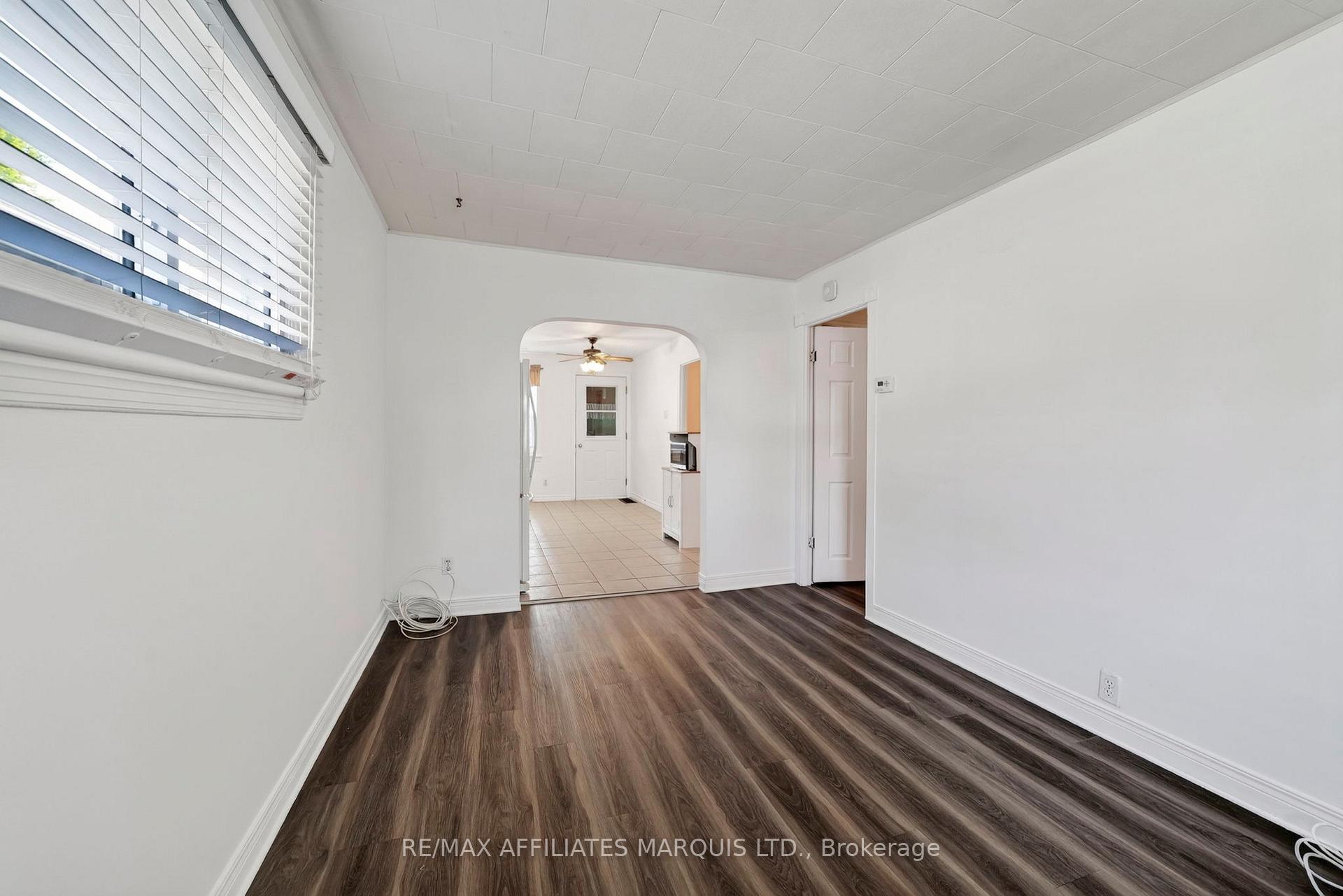 Photo 6 of 331 Carleton Street, Cornwall, Cornwall — HOMEH