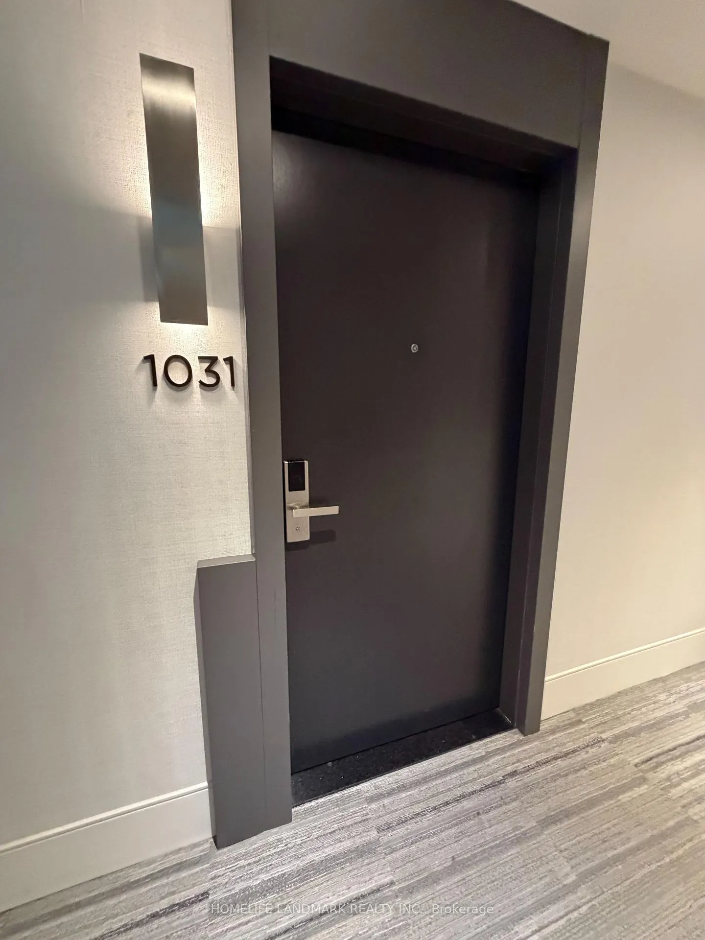Photo 7 of Unit 1031, 38 Water Walk Drive, Markham, Unionville — HOMEH