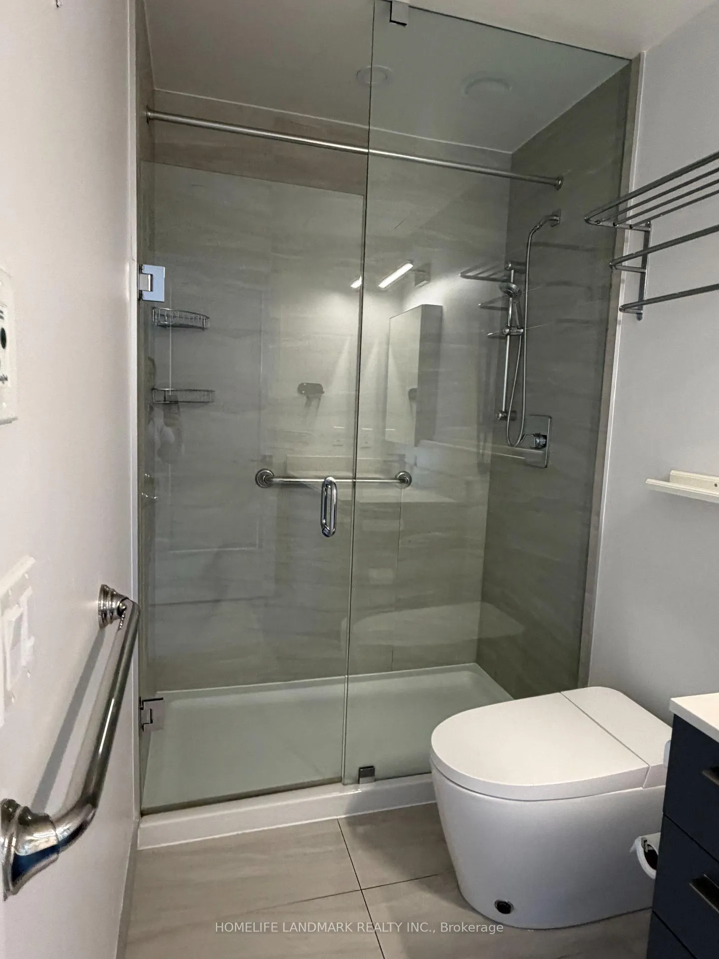 Photo 23 of Unit 1031, 38 Water Walk Drive, Markham, Unionville — HOMEH