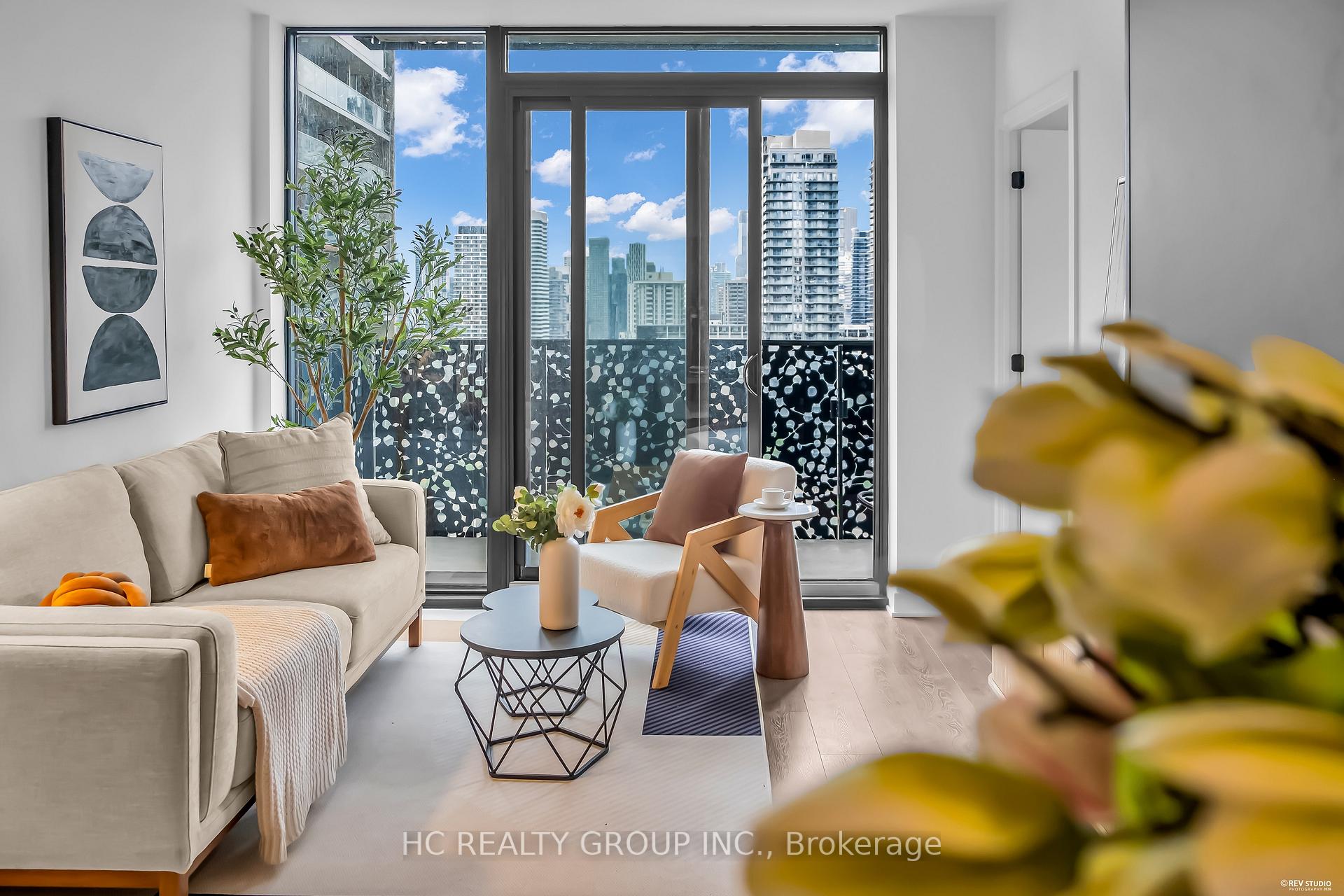 Photo 12 of Unit 1805, 55 Charles Street E, Toronto, Church-Yonge Corridor — HOMEH
