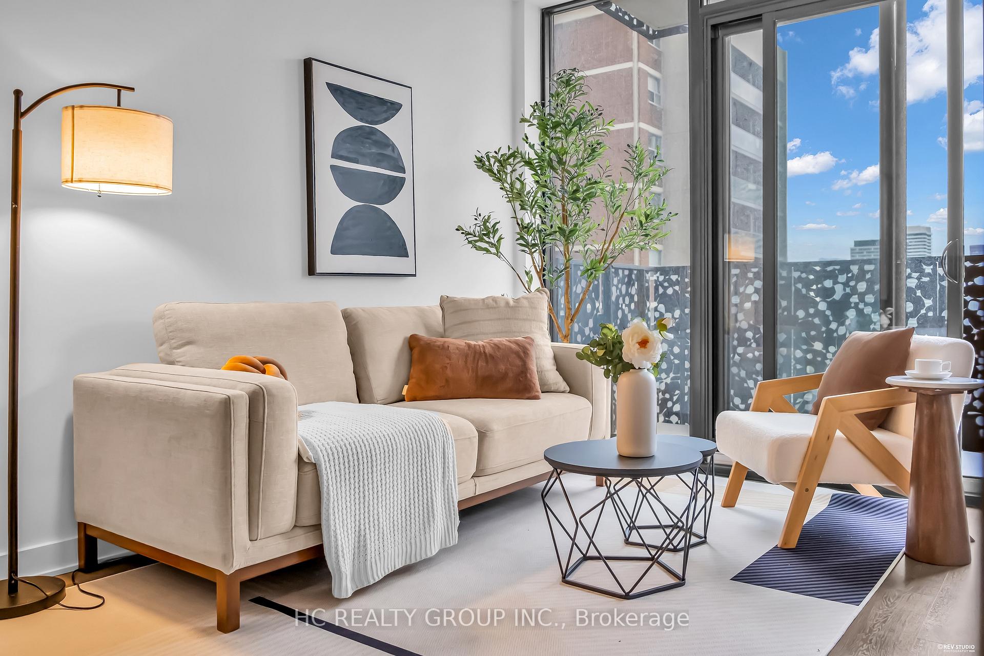 Photo 13 of Unit 1805, 55 Charles Street E, Toronto, Church-Yonge Corridor — HOMEH