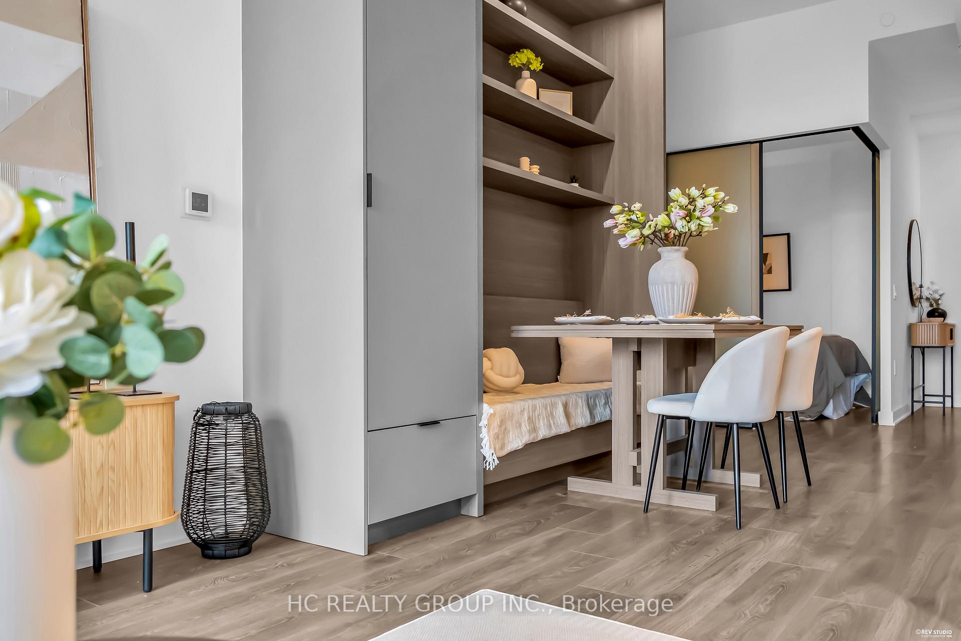 Photo 14 of Unit 1805, 55 Charles Street E, Toronto, Church-Yonge Corridor — HOMEH