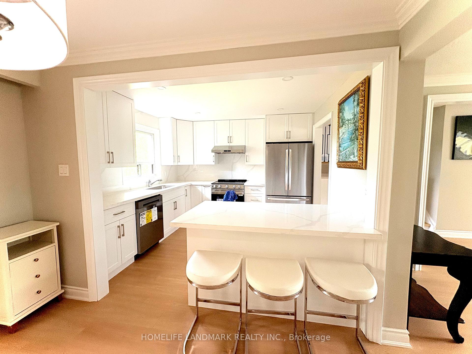 Photo 6 of 46 Bowerbank Drive, North York, Newtonbrook East — HOMEH