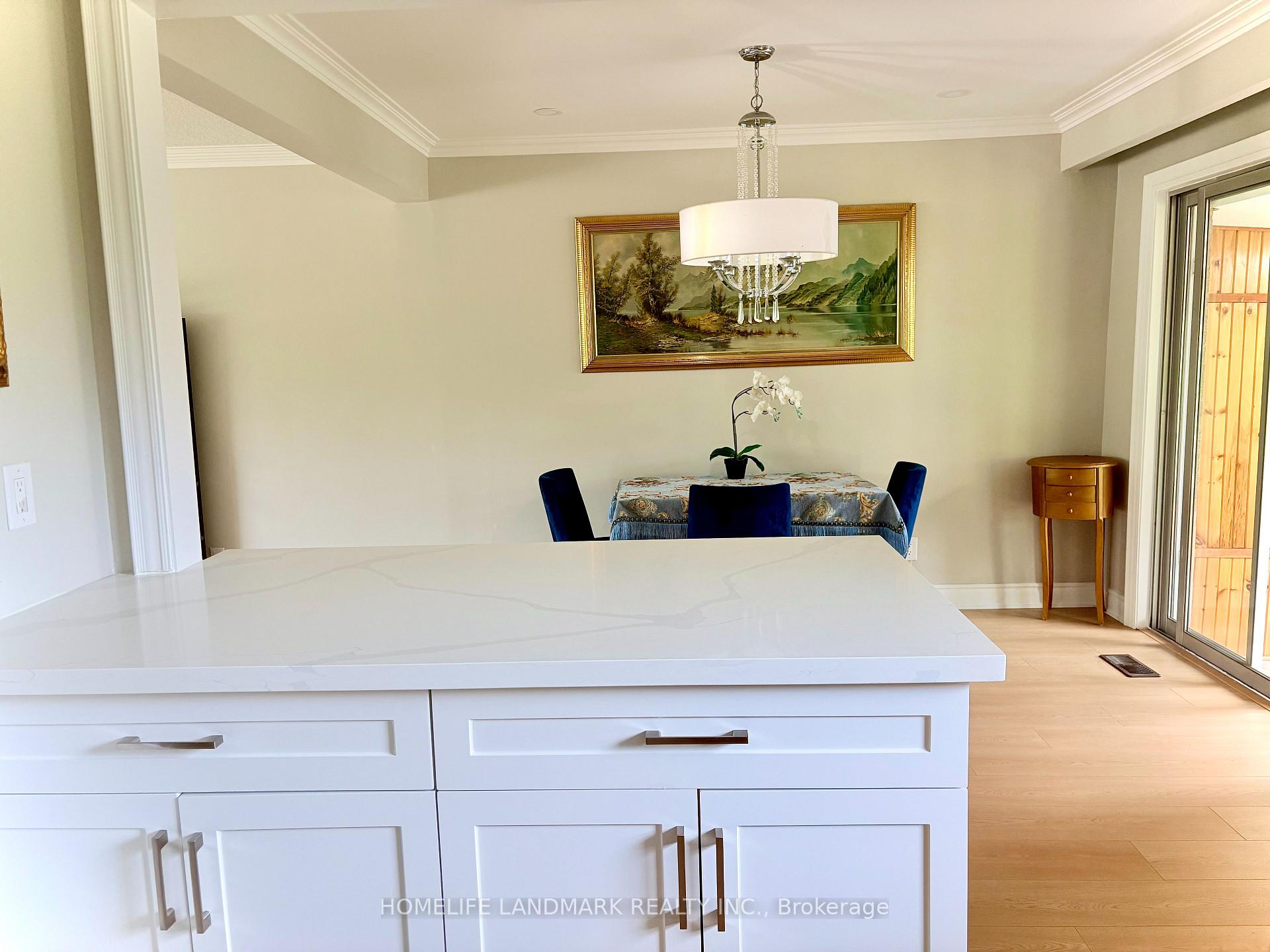 Photo 7 of 46 Bowerbank Drive, North York, Newtonbrook East — HOMEH