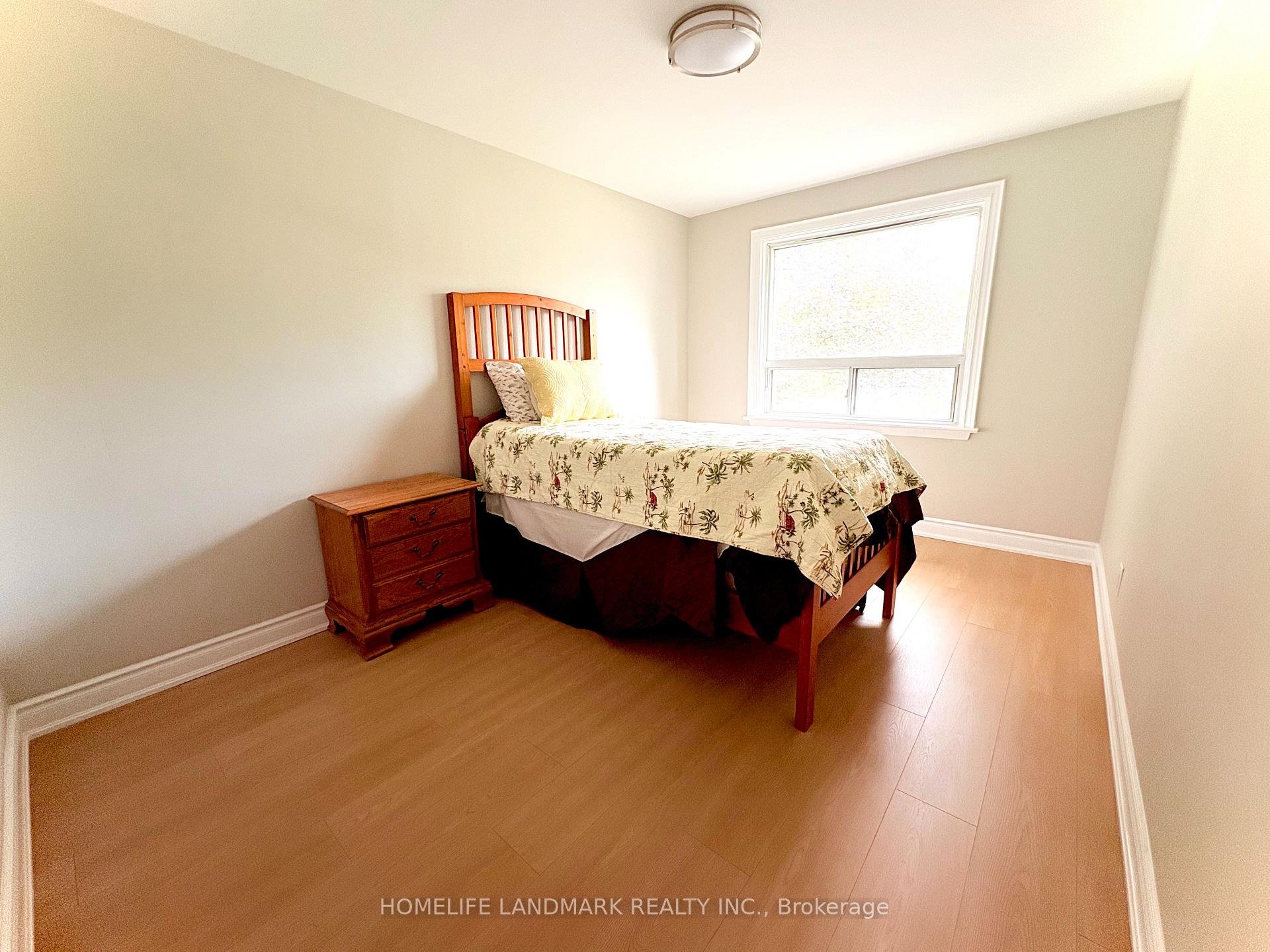Photo 9 of 46 Bowerbank Drive, North York, Newtonbrook East — HOMEH