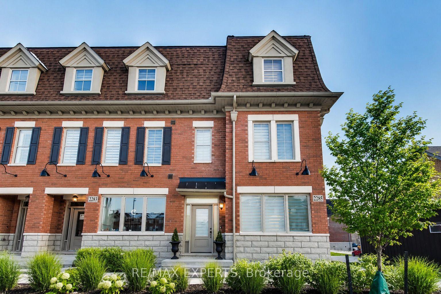 Photo of 2285 Major Mackenzie Drive W