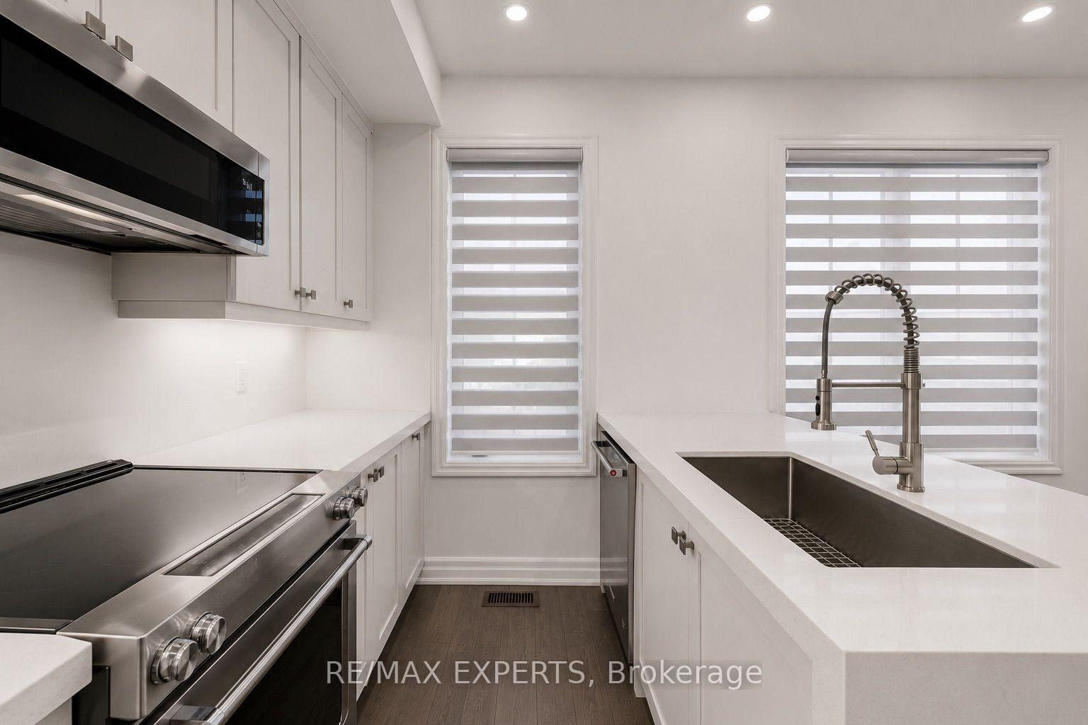 Photo 19 of 2285 Major Mackenzie Drive W, Vaughan, Maple — HOMEH