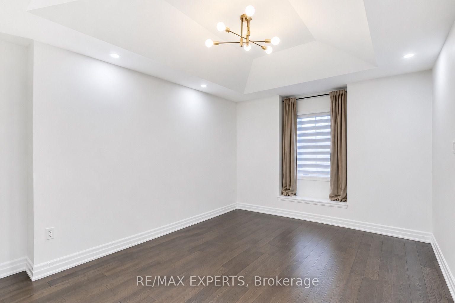 Photo 22 of 2285 Major Mackenzie Drive W, Vaughan, Maple — HOMEH
