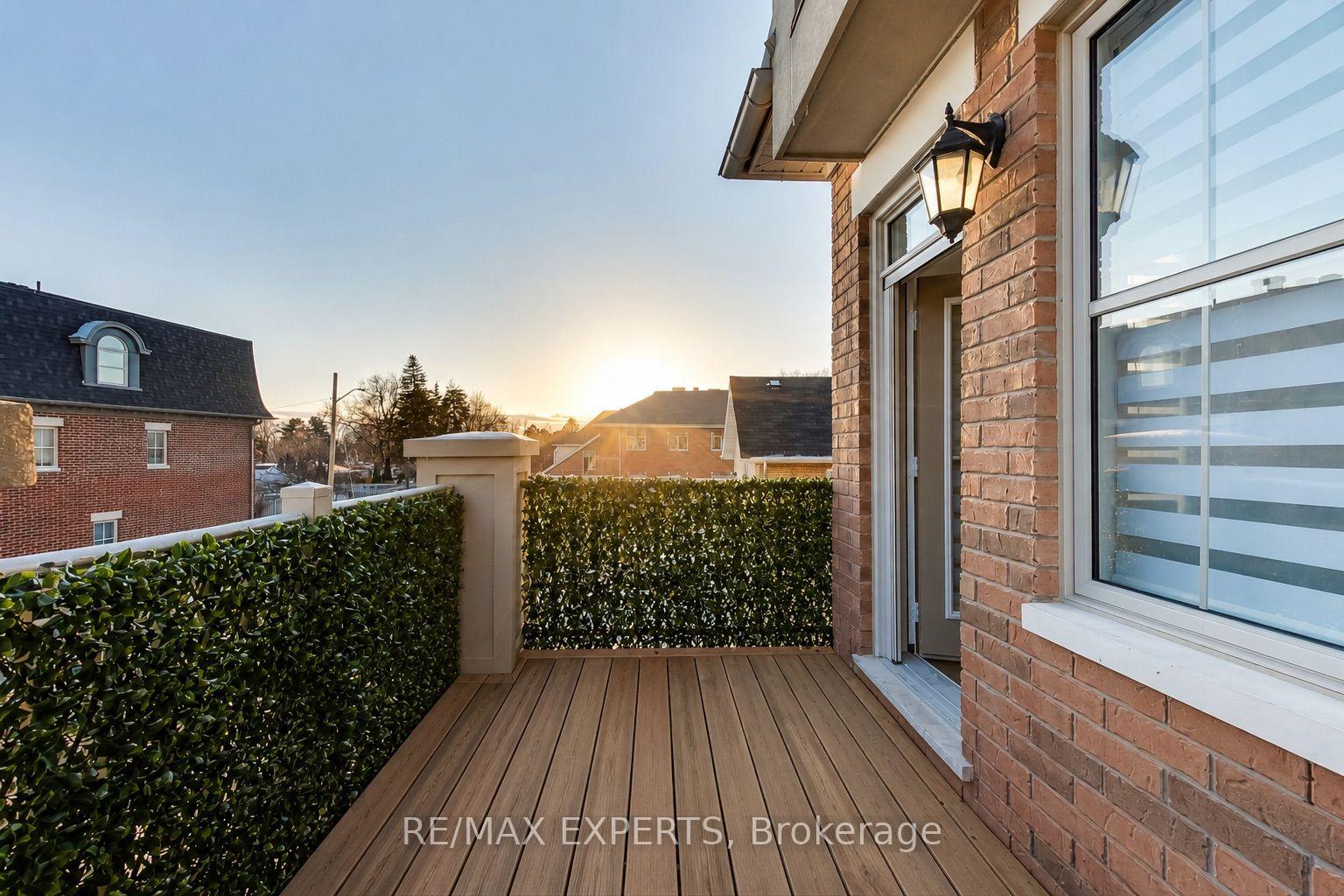 Photo 36 of 2285 Major Mackenzie Drive W, Vaughan, Maple — HOMEH