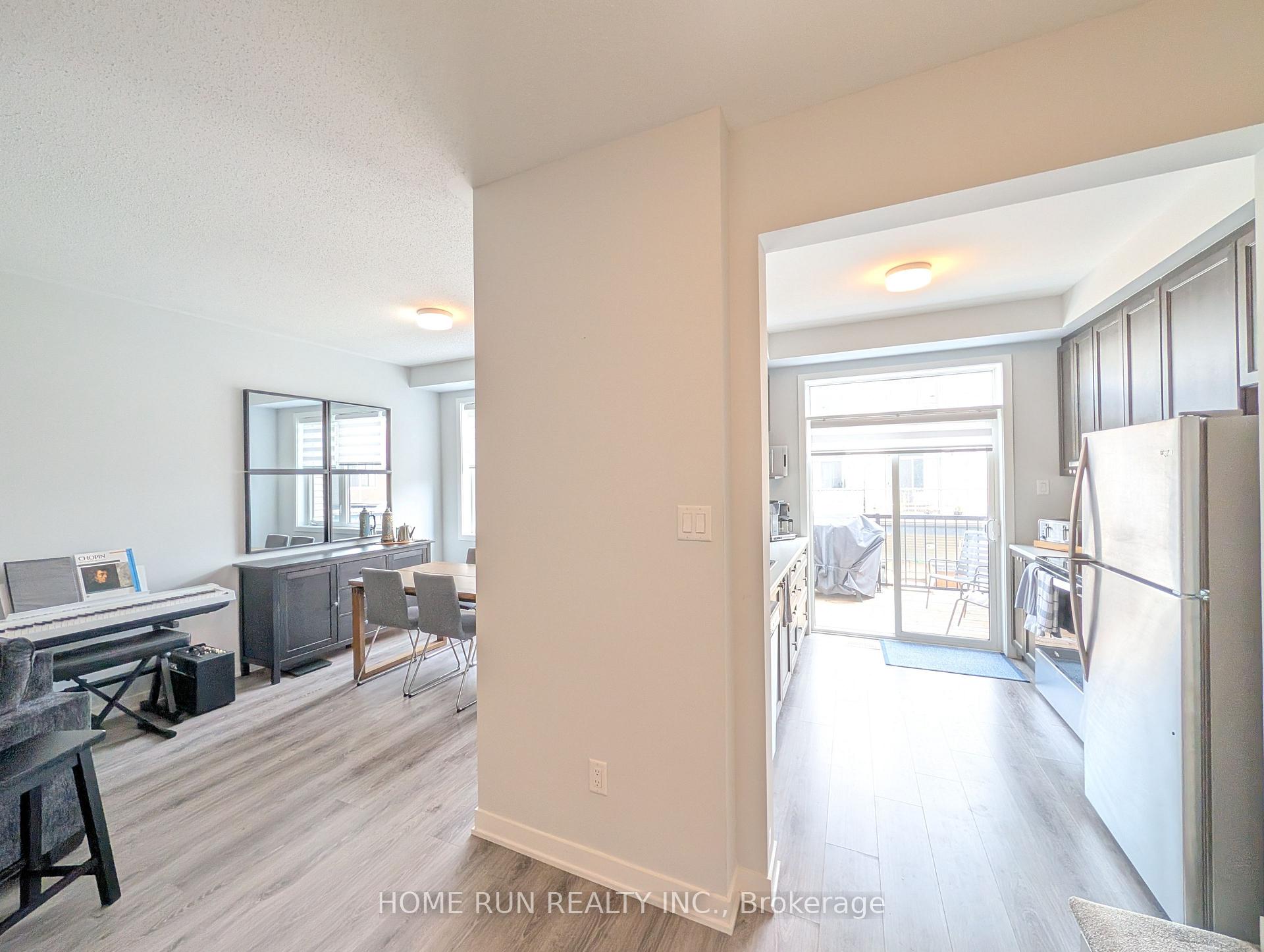 Photo 6 of 312 Parallax Private, Ottawa, Barrhaven - Half Moon Bay — HOMEH