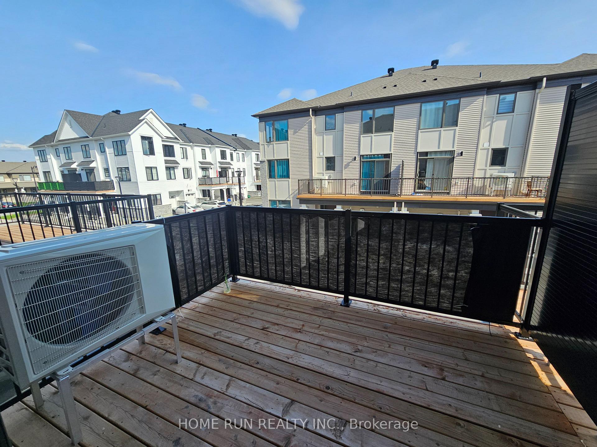 Photo 11 of 312 Parallax Private, Ottawa, Barrhaven - Half Moon Bay — HOMEH