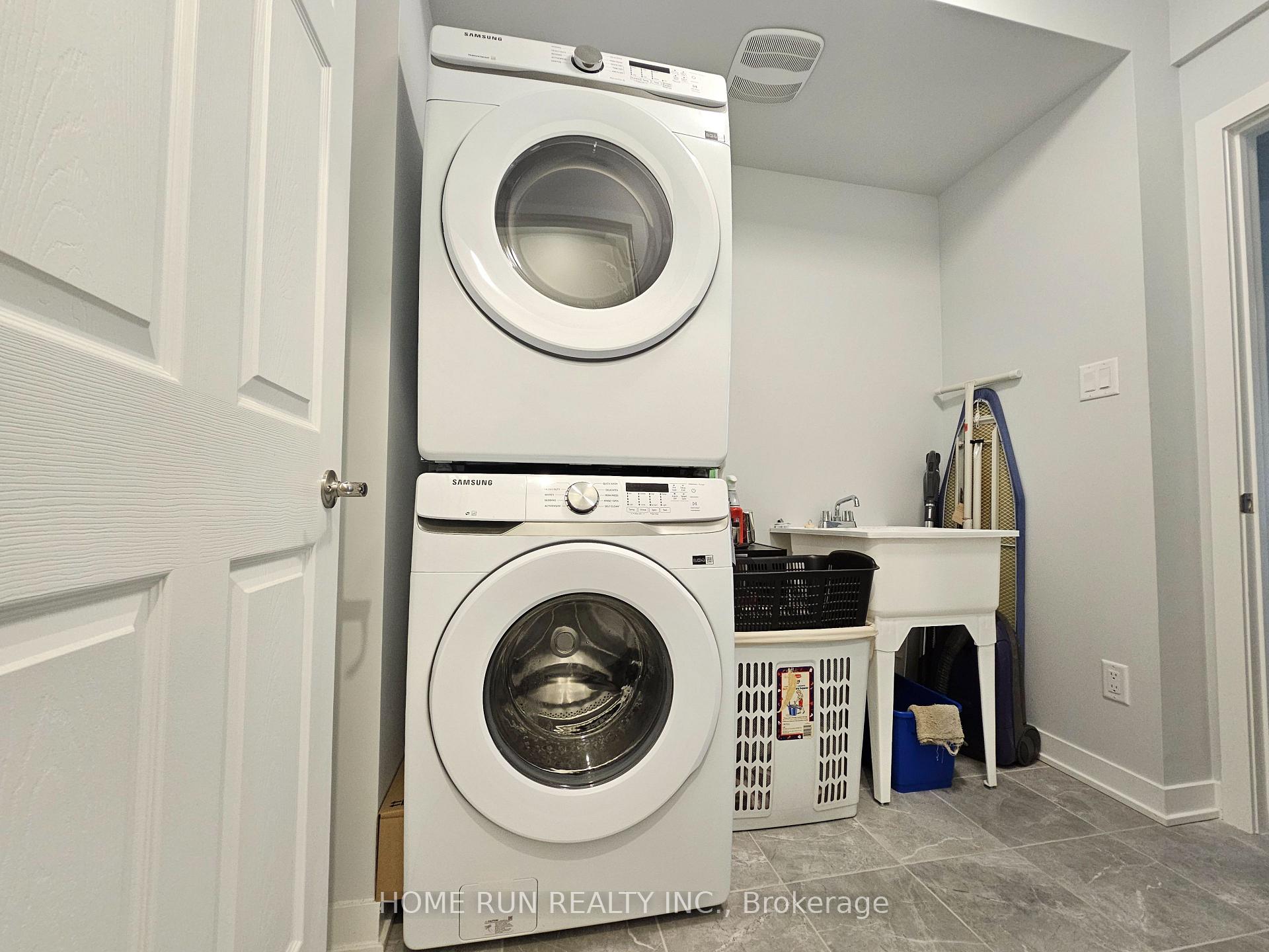 Photo 19 of 312 Parallax Private, Ottawa, Barrhaven - Half Moon Bay — HOMEH