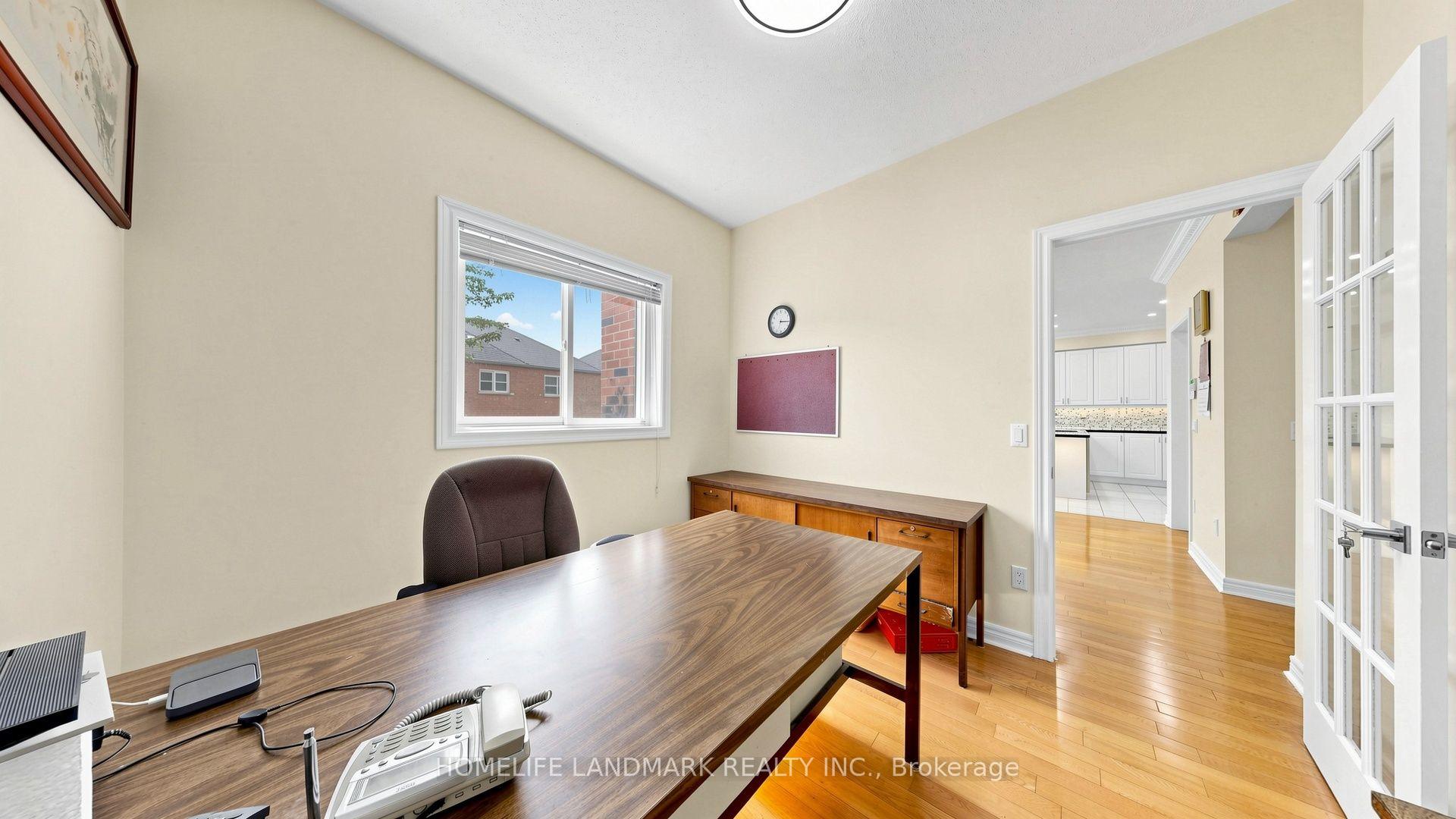 Photo 15 of 220 Williamson Road, Markham, Greensborough — HOMEH