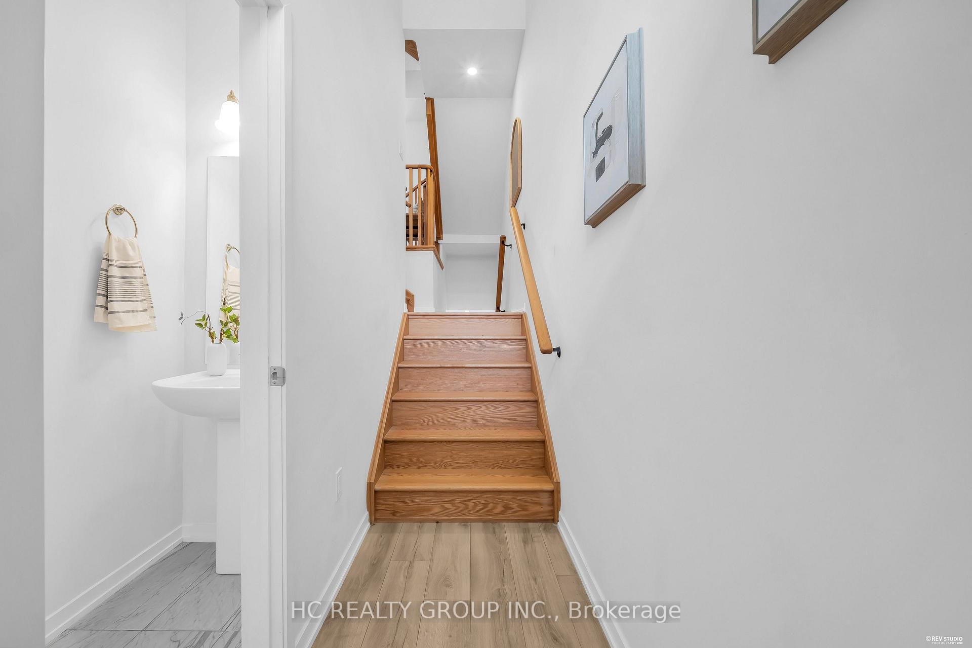 Photo 36 of 5 Aberfoyle Street, Vaughan, Patterson — HOMEH