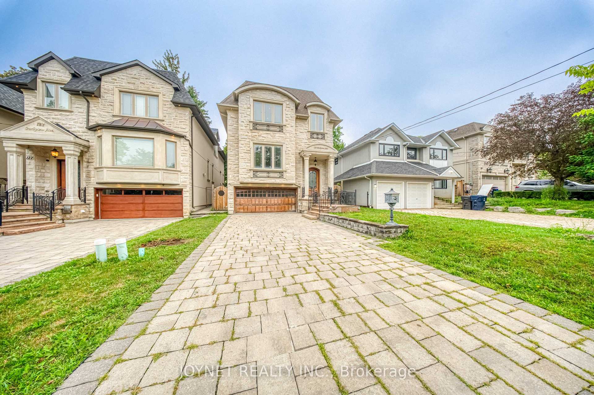 Photo 2 of 126 Parkview Avenue, North York, Willowdale East — HOMEH