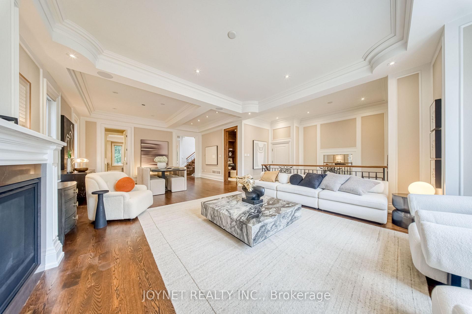 Photo 7 of 126 Parkview Avenue, North York, Willowdale East — HOMEH