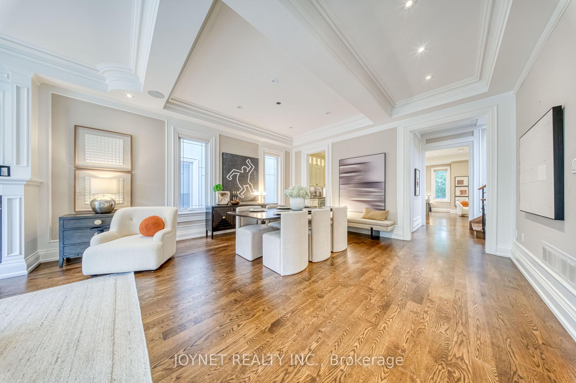 Photo 11 of 126 Parkview Avenue, North York, Willowdale East — HOMEH
