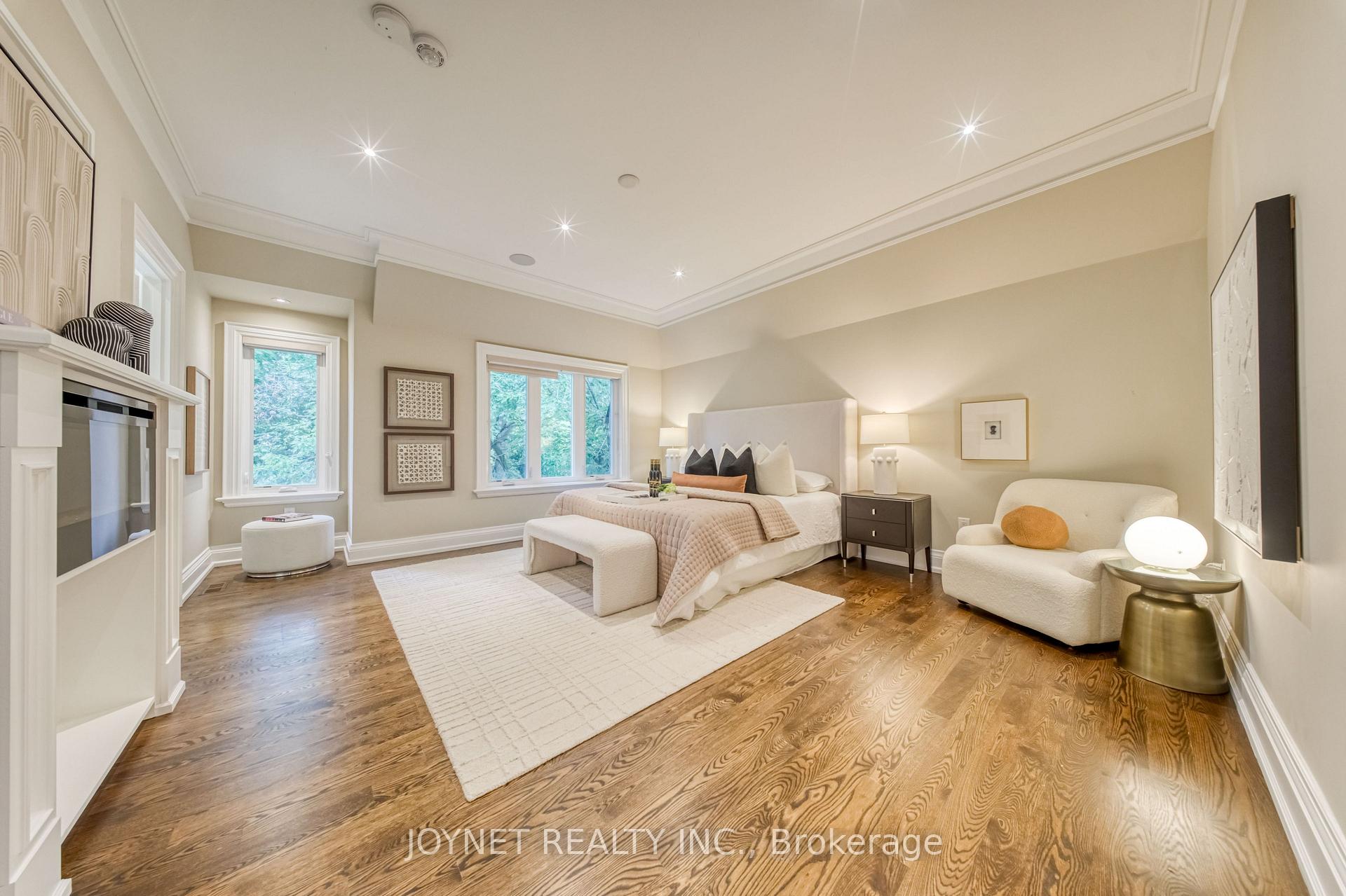 Photo 22 of 126 Parkview Avenue, North York, Willowdale East — HOMEH
