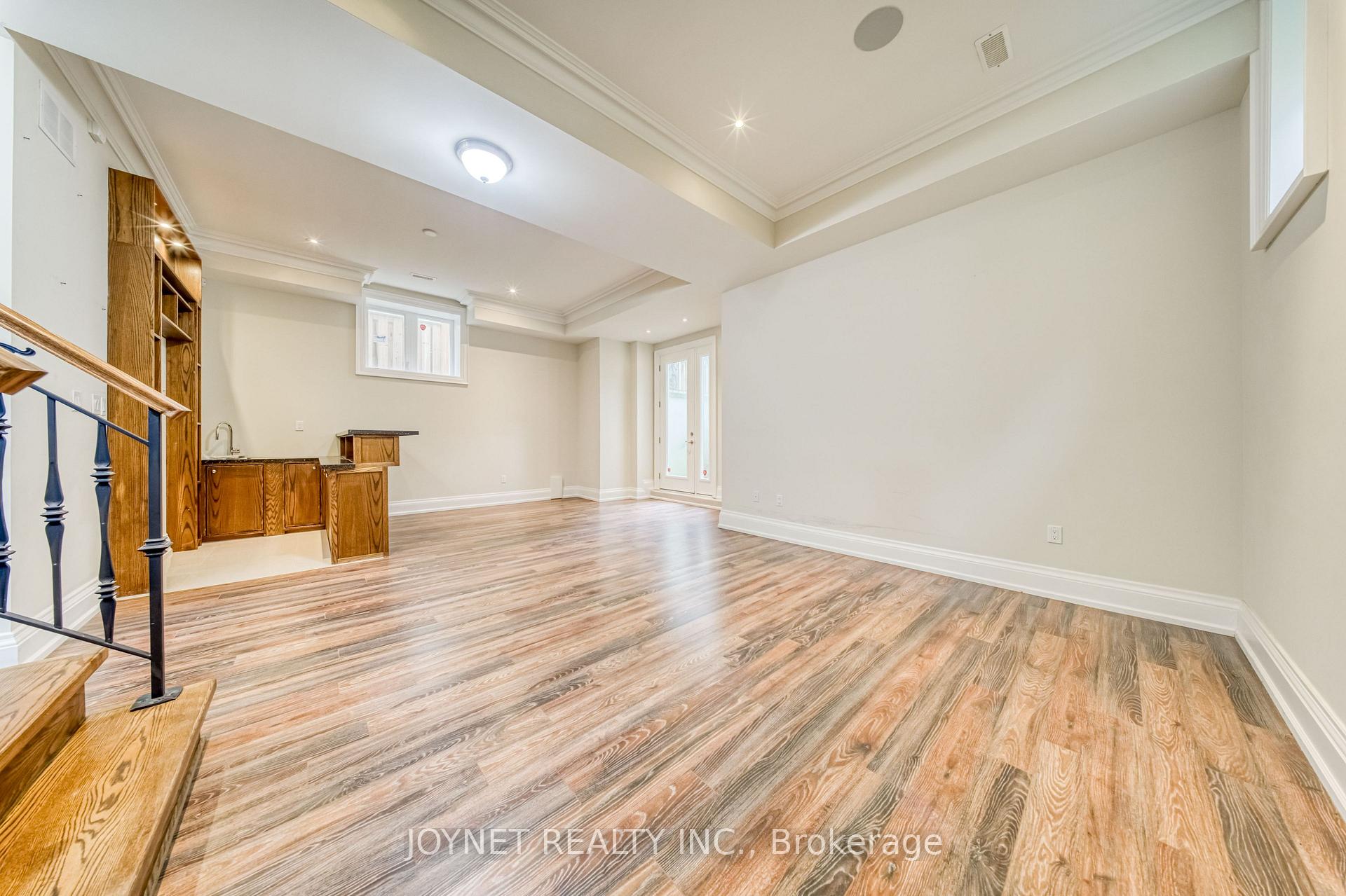 Photo 37 of 126 Parkview Avenue, North York, Willowdale East — HOMEH