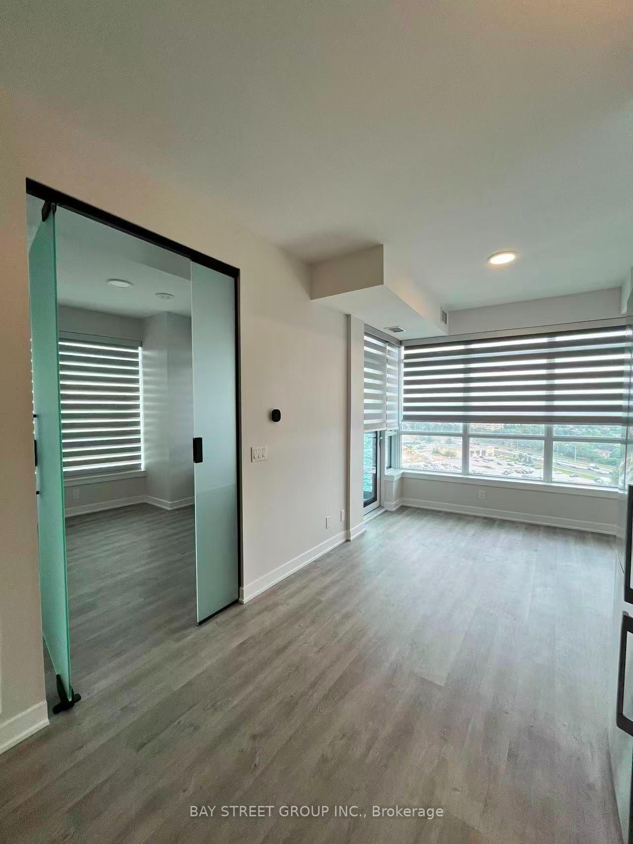 Photo 6 of Unit B1508, 50 Upper Mall Way, Vaughan, Brownridge — HOMEH