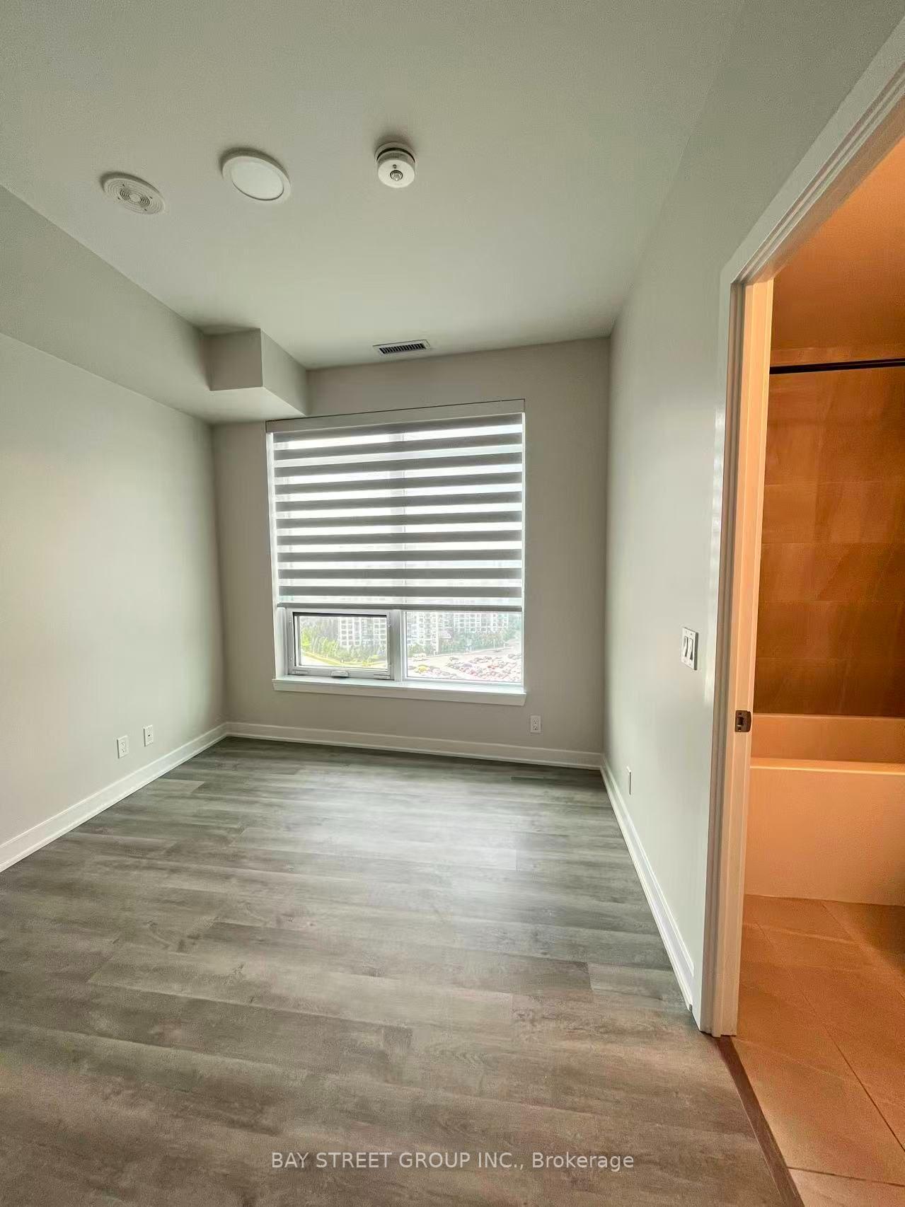 Photo 10 of Unit B1508, 50 Upper Mall Way, Vaughan, Brownridge — HOMEH