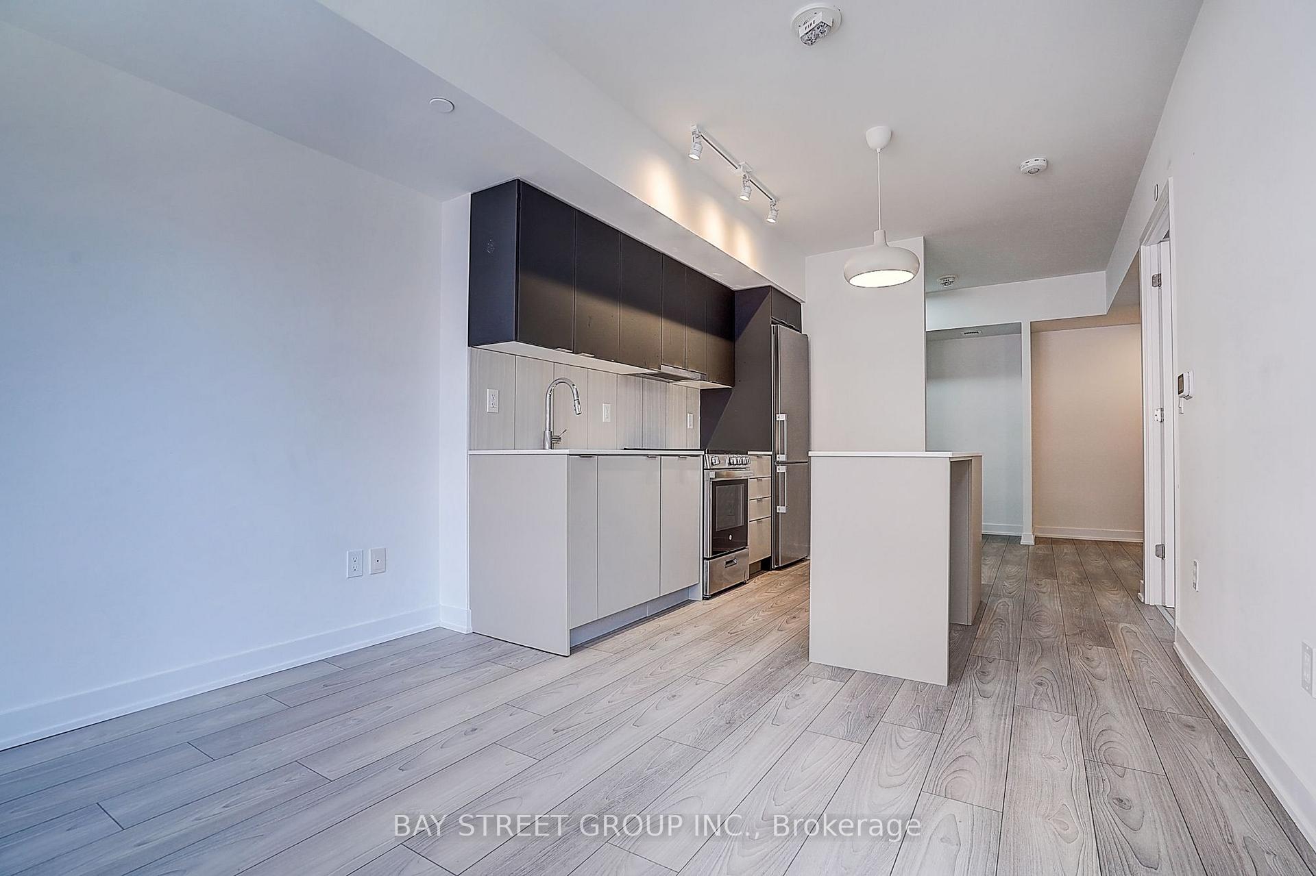 Photo 8 of Unit 431, 8 Tippet Road, North York, Clanton Park — HOMEH