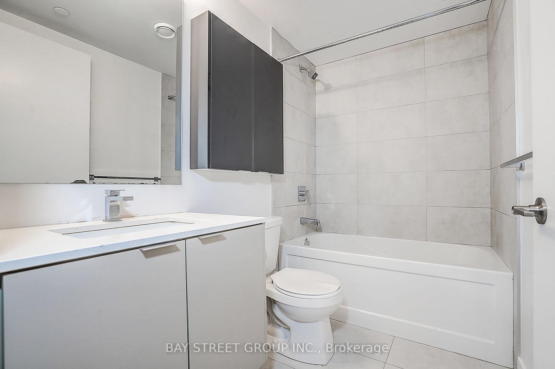 Photo 15 of Unit 431, 8 Tippet Road, North York, Clanton Park — HOMEH